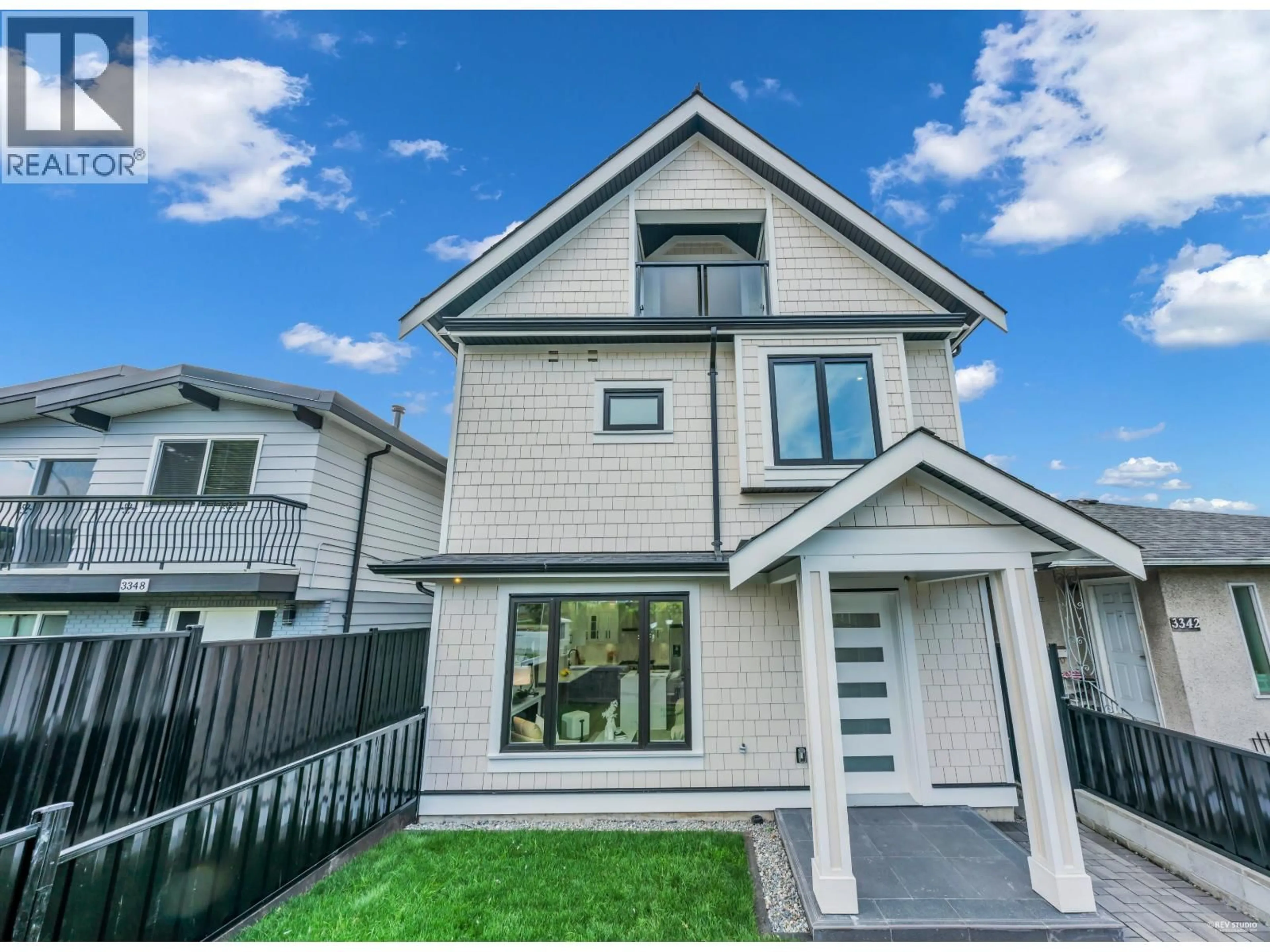 Home with vinyl exterior material, street for 2 - 3344 ADANAC STREET, Vancouver British Columbia V5K2P3