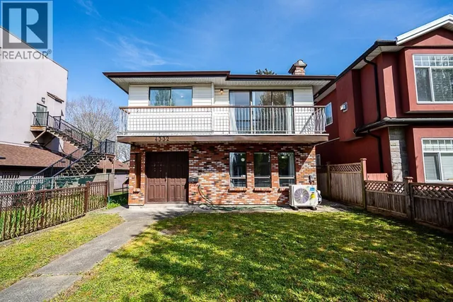 4332 VICTORIA DRIVE, Vancouver 3