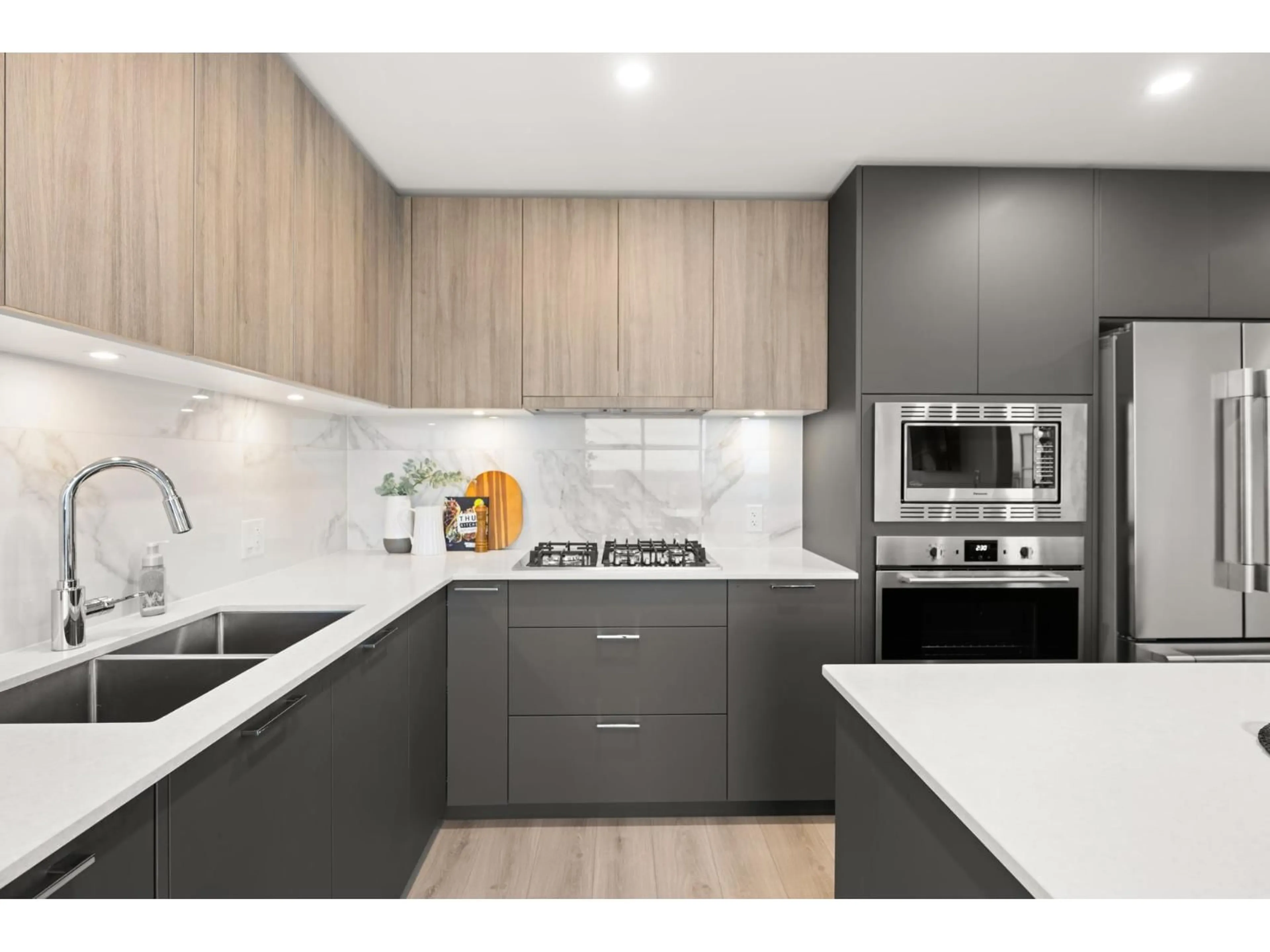 Unknown for 1802 - 8551 201 STREET, Langley British Columbia V2Y3Y5