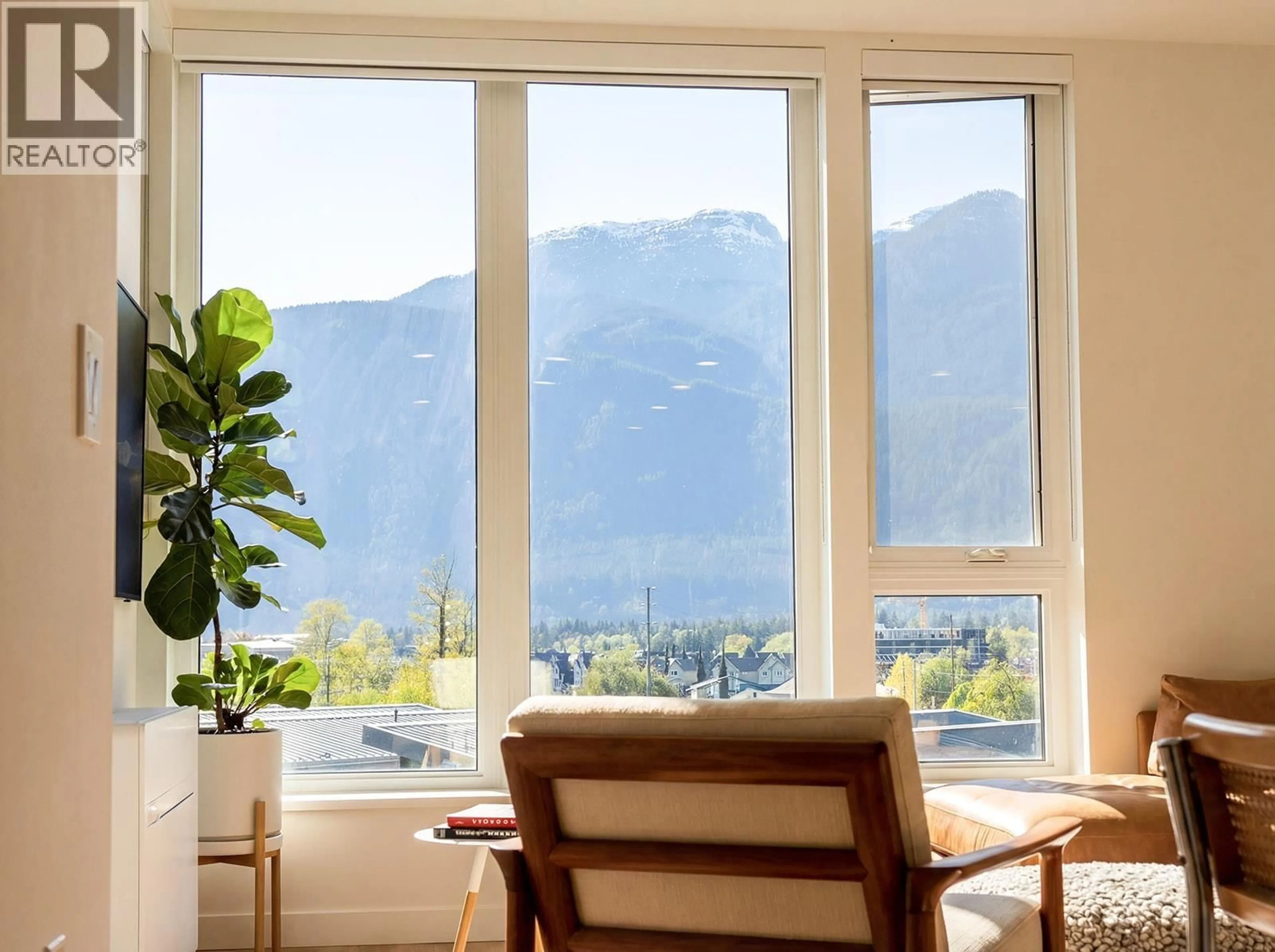 A pic of a room for 407 - 1506 SCOTT CRESCENT, Squamish British Columbia V8B1G4