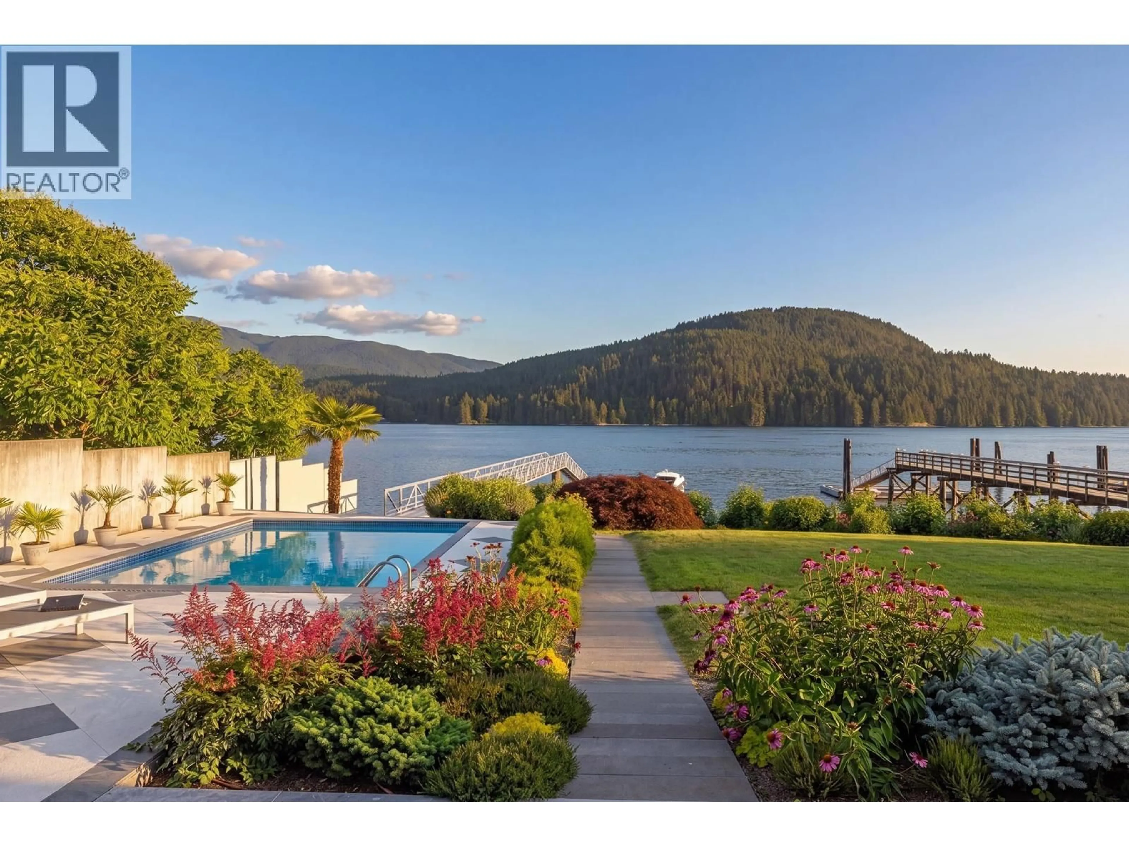 Patio, water/lake/river/ocean view for 588 LOWRY LANE, North Vancouver British Columbia V7G1R3