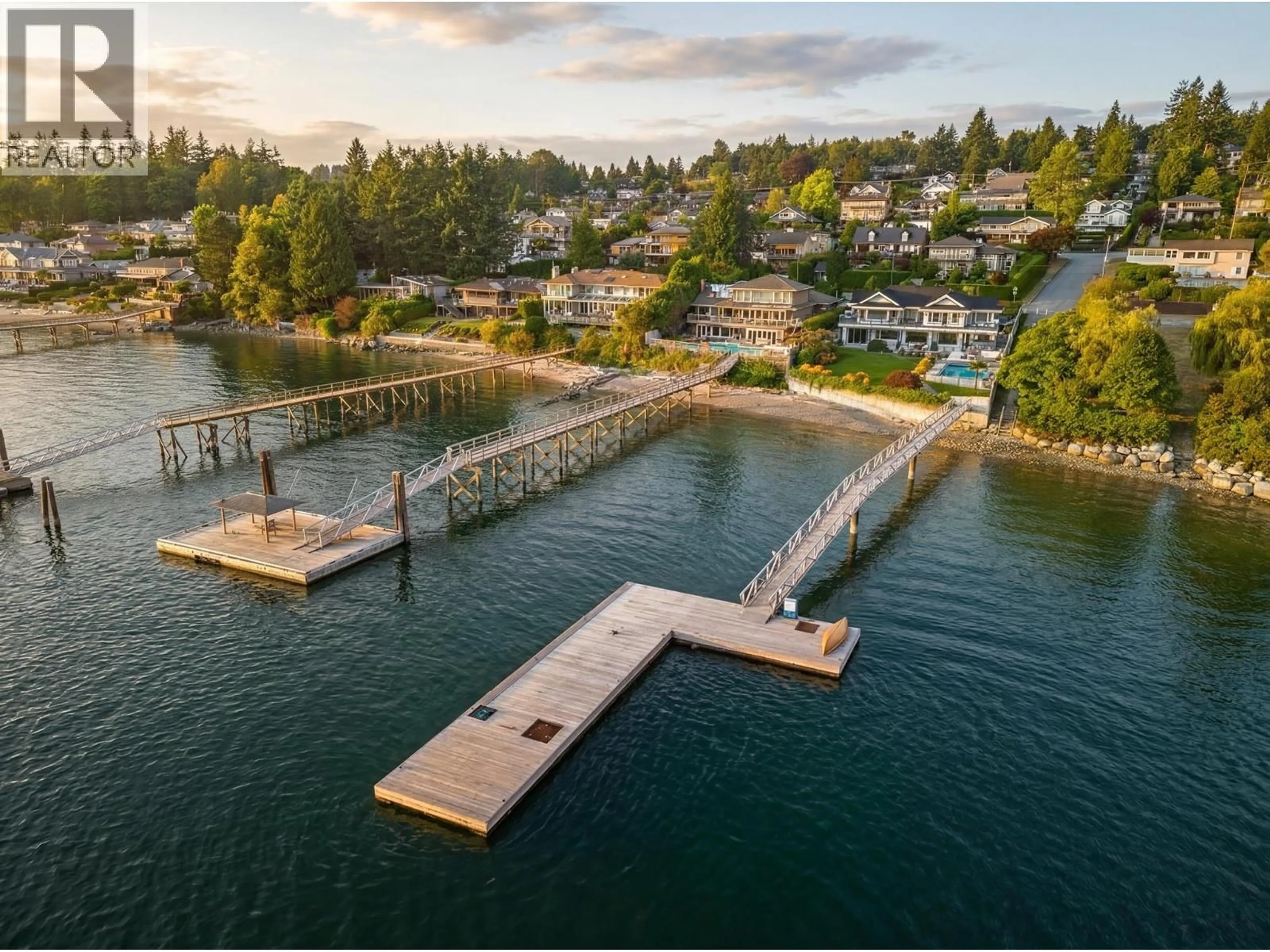 A pic from outside/outdoor area/front of a property/back of a property/a pic from drone, water/lake/river/ocean view for 588 LOWRY LANE, North Vancouver British Columbia V7G1R3