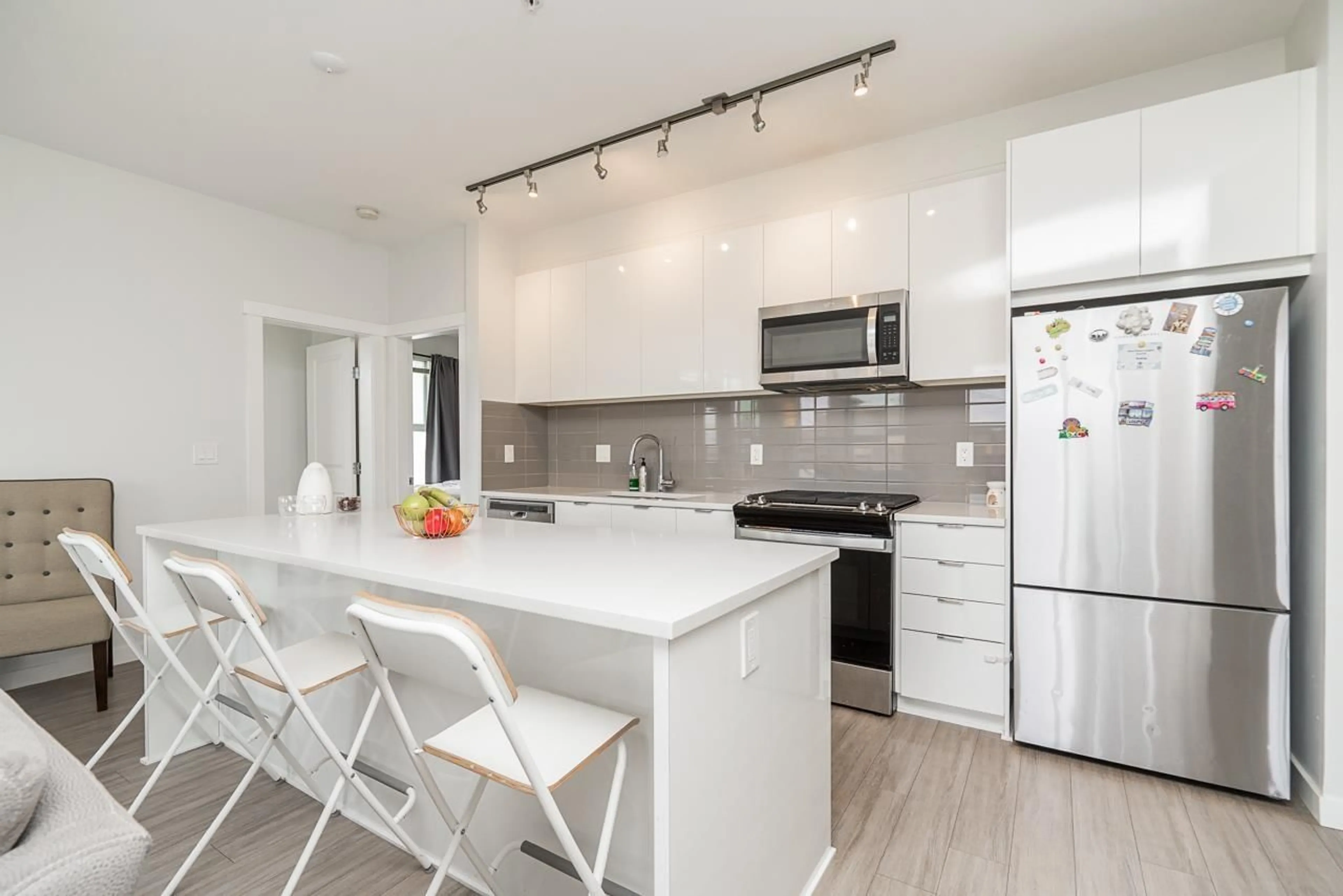 Open concept kitchen, unknown for B516 - 8150 207 STREET, Langley British Columbia V2Y4J3