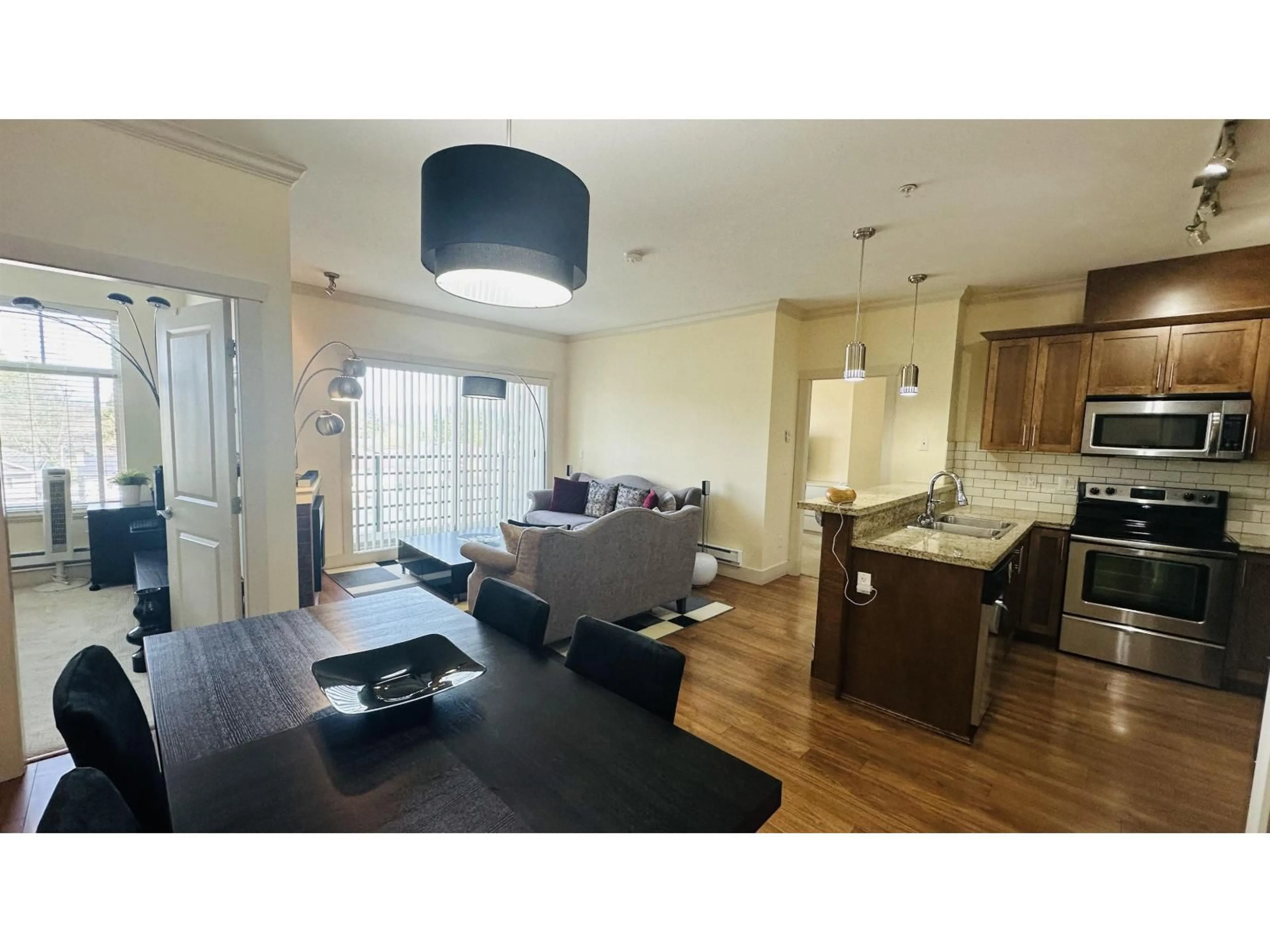 A pic of a room for 411 - 8168 120A STREET, Surrey British Columbia V3W3P3