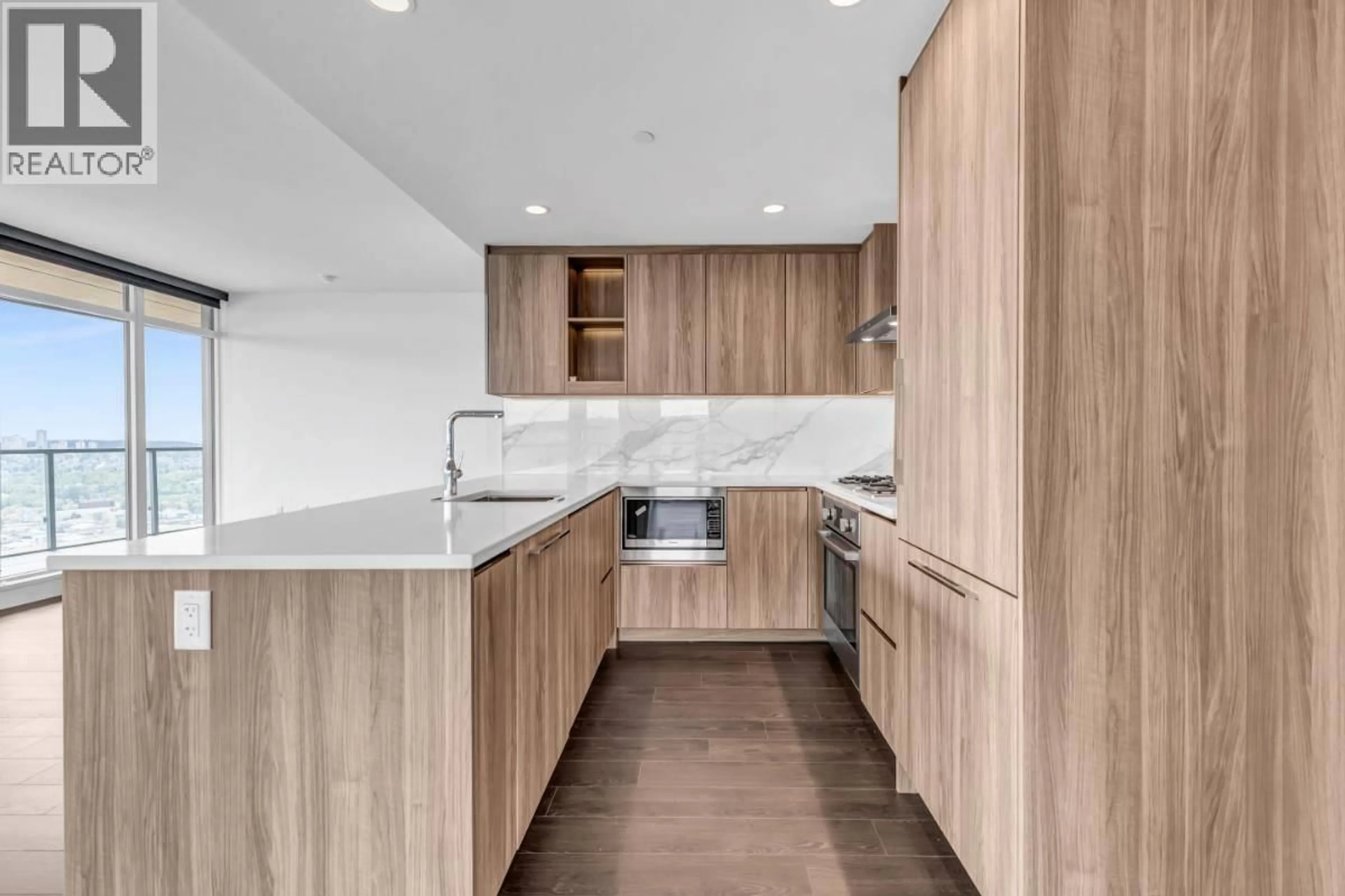 Contemporary kitchen, unknown for 5206 - 4880 LOUGHEED HIGHWAY, Burnaby British Columbia V5C0N1