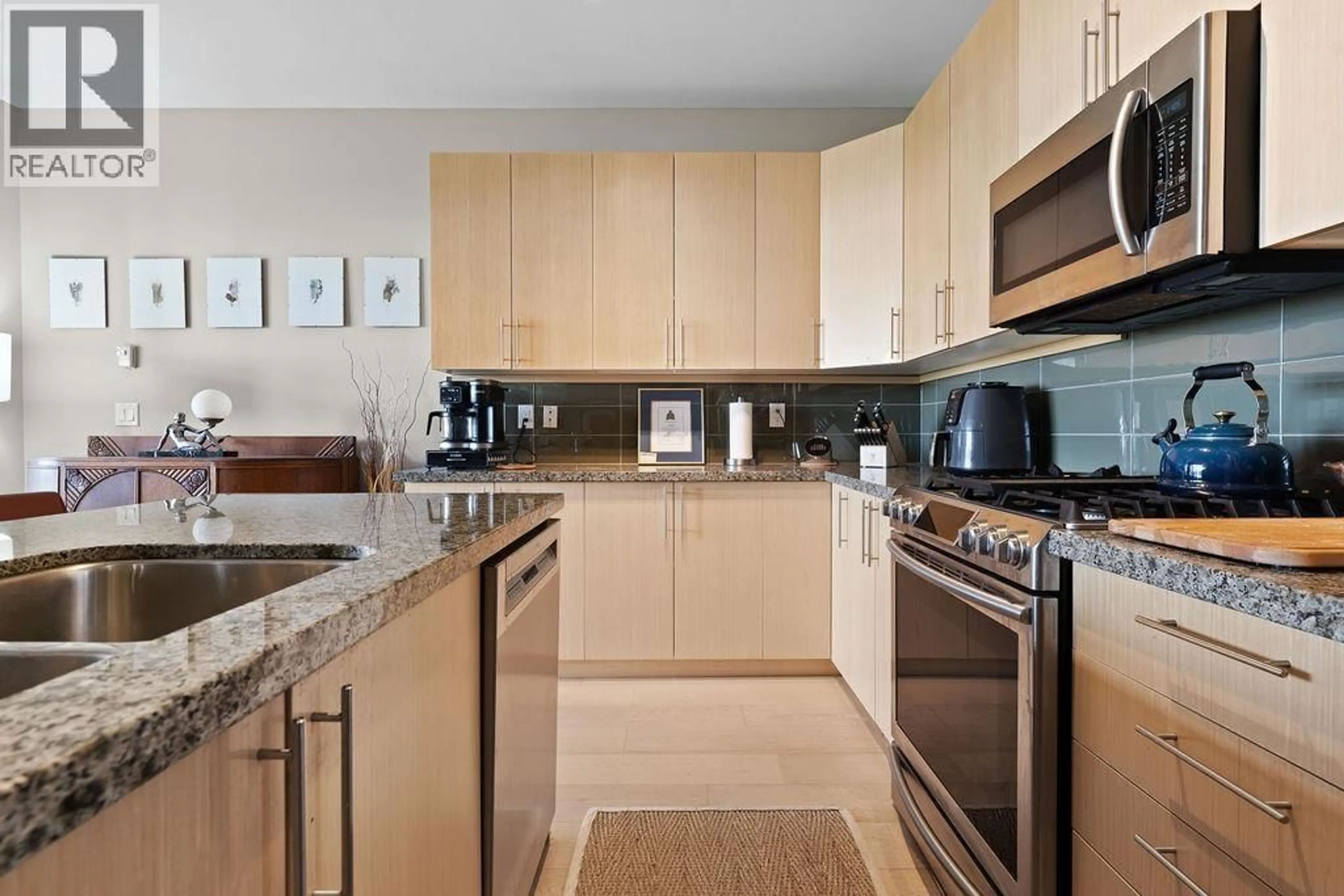 Standard kitchen, ceramic/tile floor for 314 - 6233 LONDON ROAD, Richmond British Columbia V7E3S3