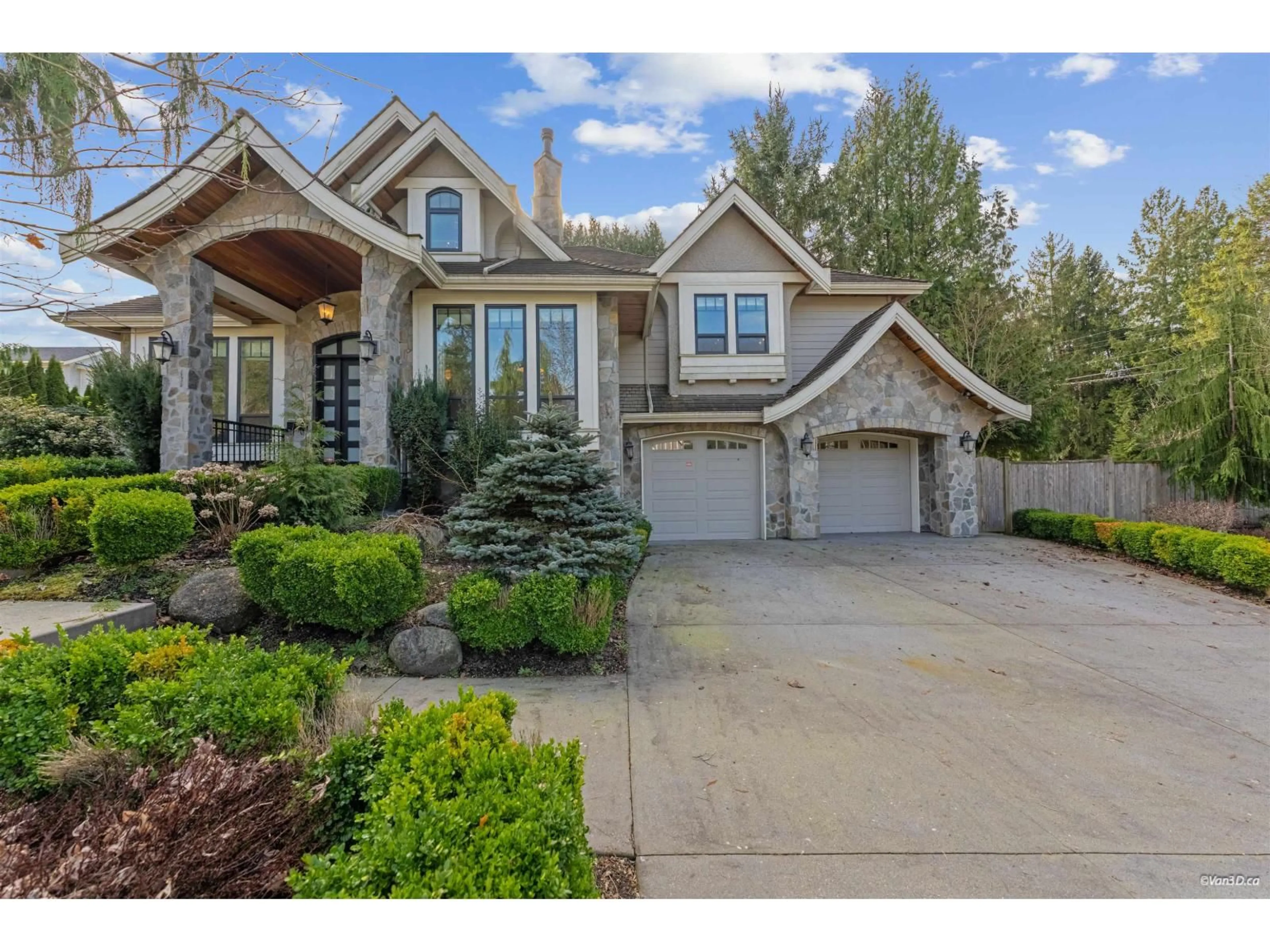 Home with vinyl exterior material, street for 14428 33A AVENUE, Surrey British Columbia V4P3R7