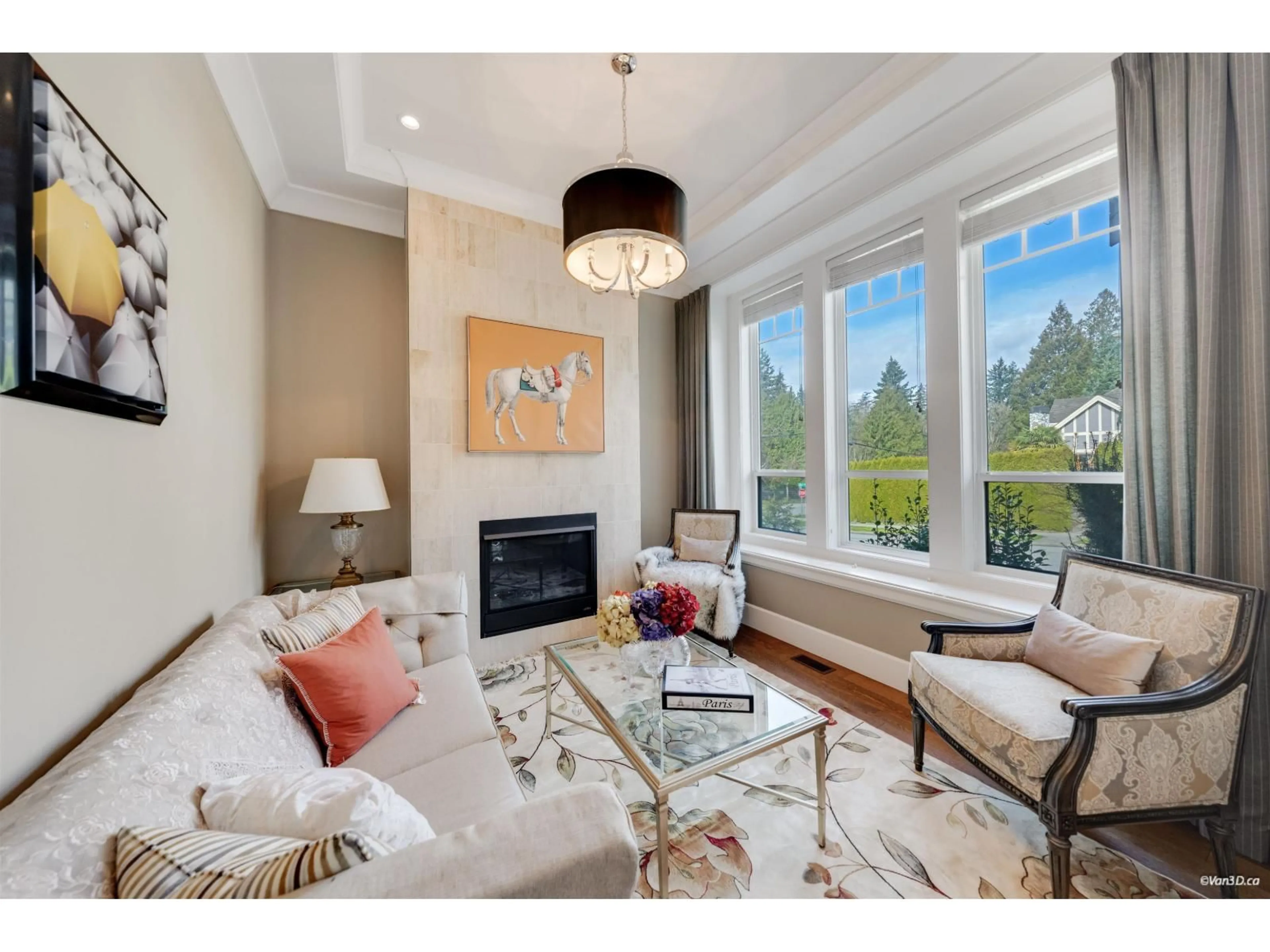 Living room with furniture, unknown for 14428 33A AVENUE, Surrey British Columbia V4P3R7