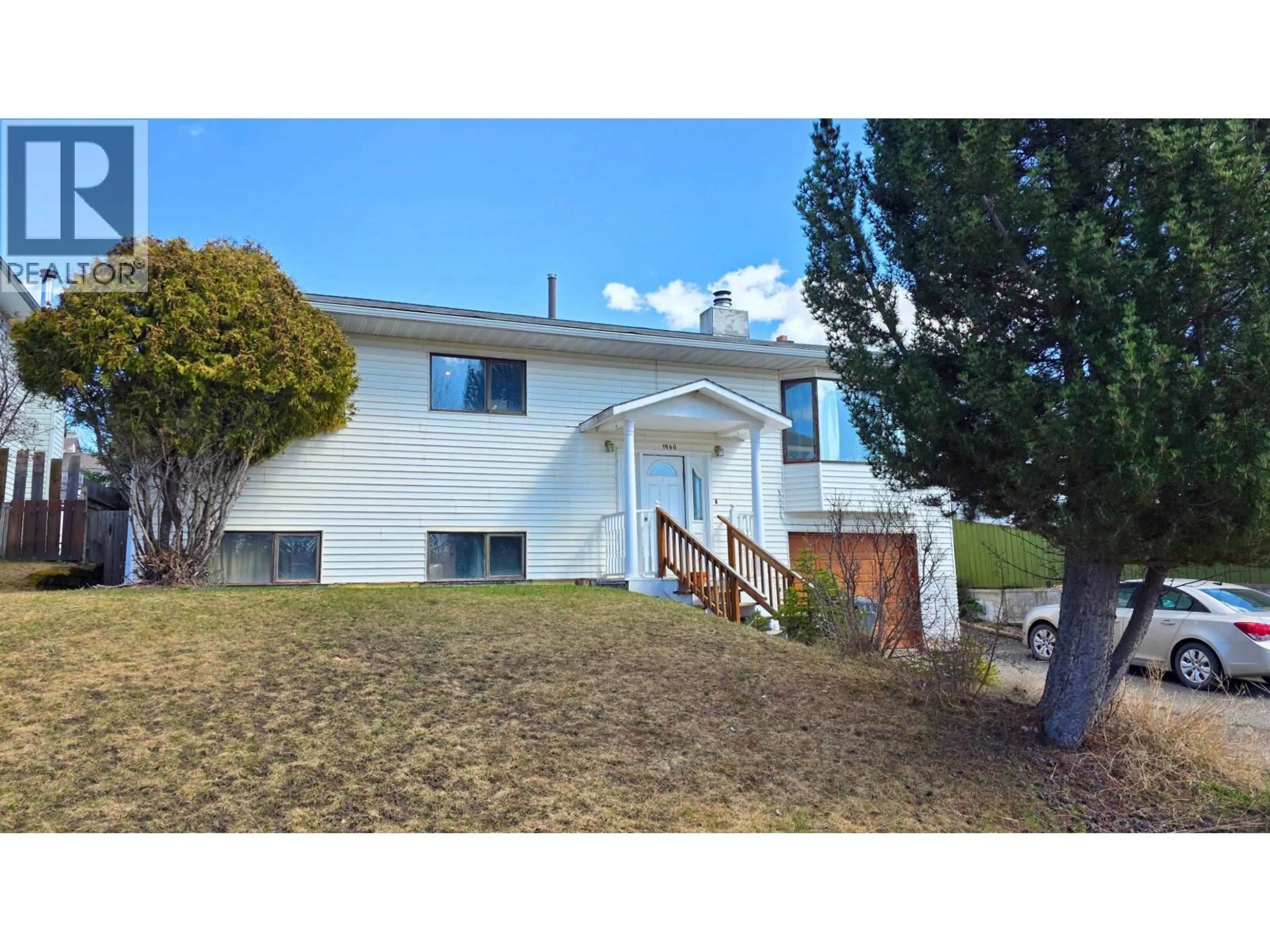 Home with vinyl exterior material, street for 1940 NADINA PLACE, Houston British Columbia V0J1Z0