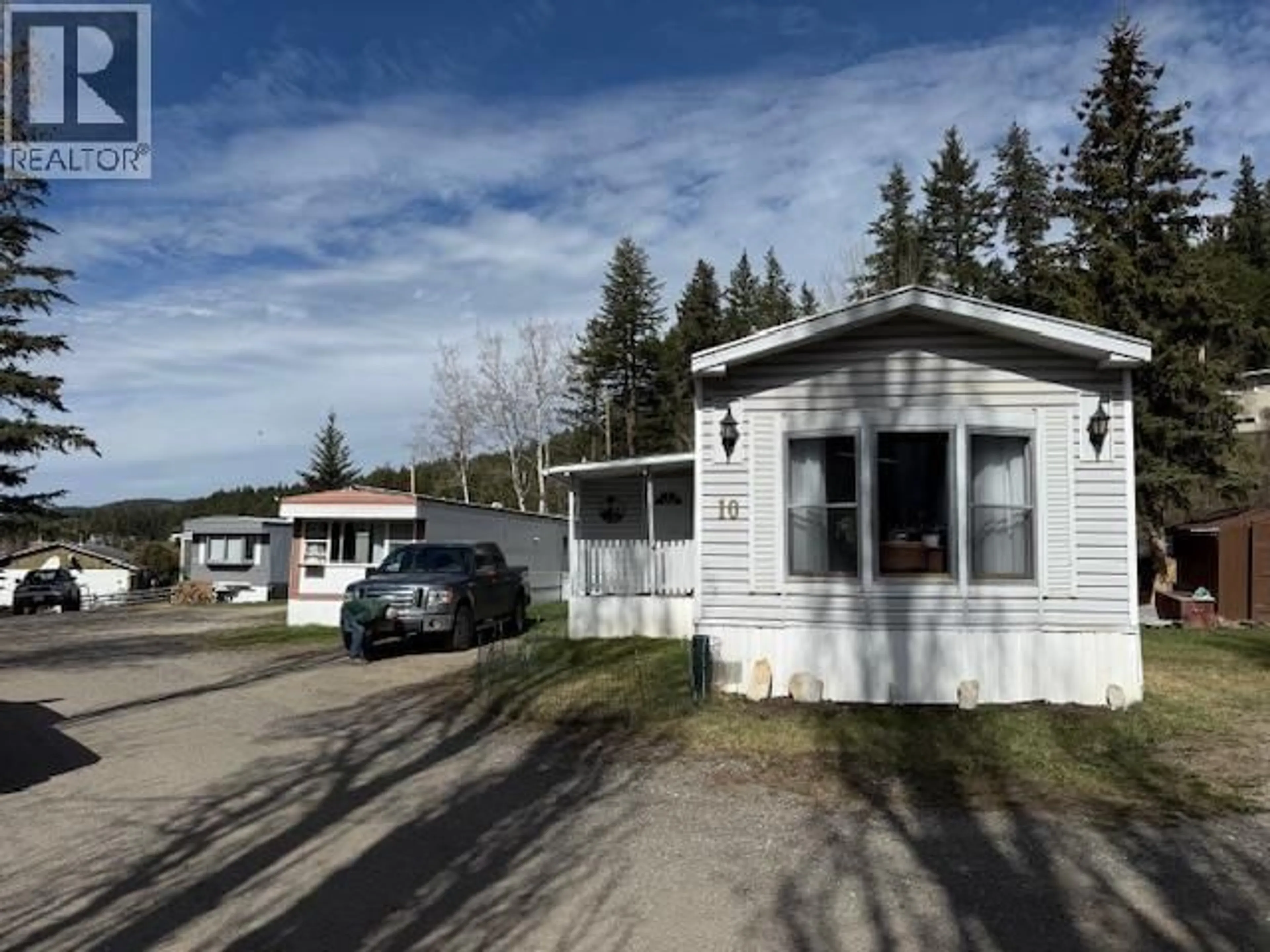 Unknown for 10 - 2155 COMMODORE CRESCENT, Williams Lake British Columbia V2G5E1