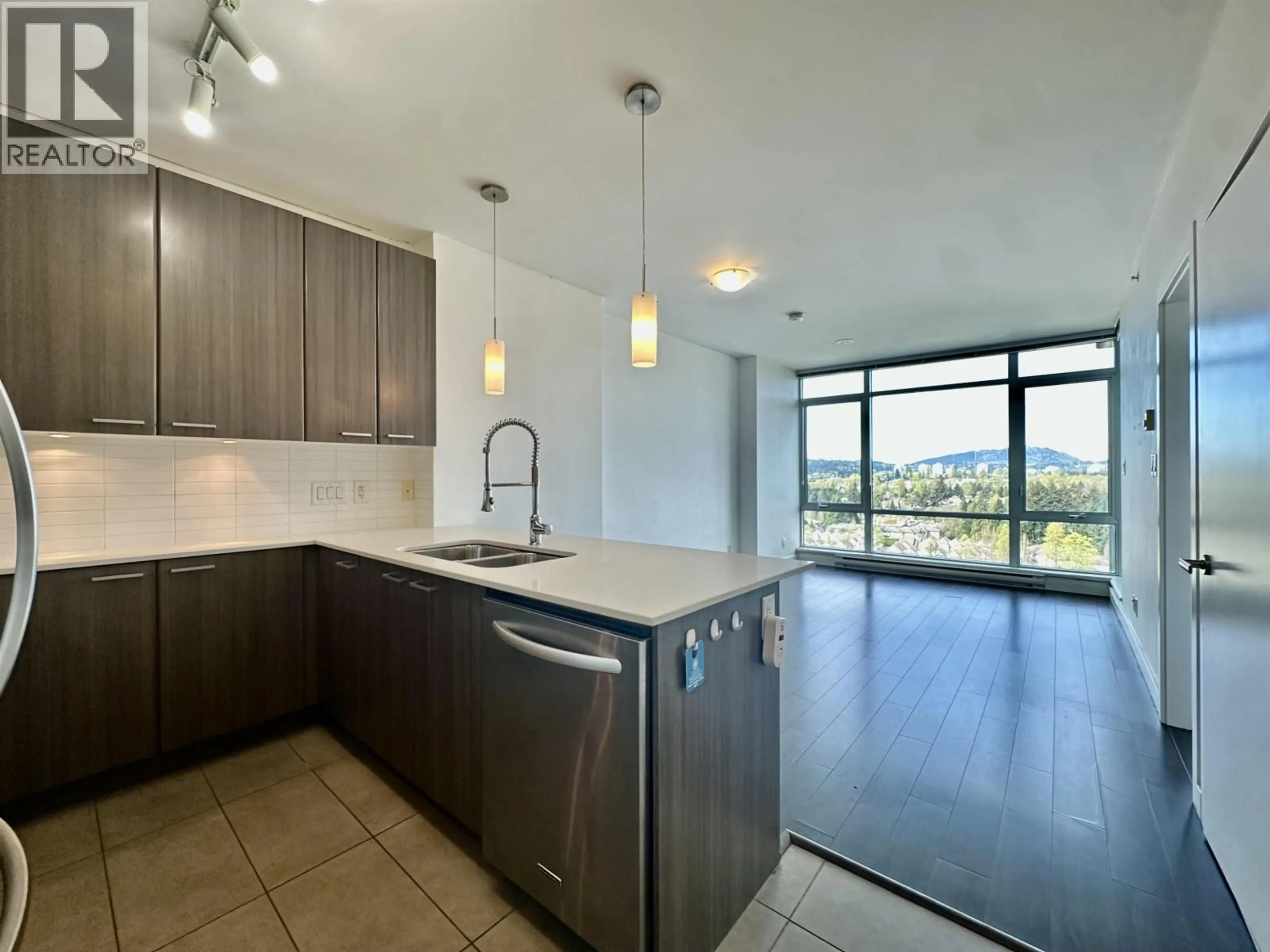 Open concept kitchen, unknown for 1708 - 2955 ATLANTIC AVENUE, Coquitlam British Columbia V3B0H9