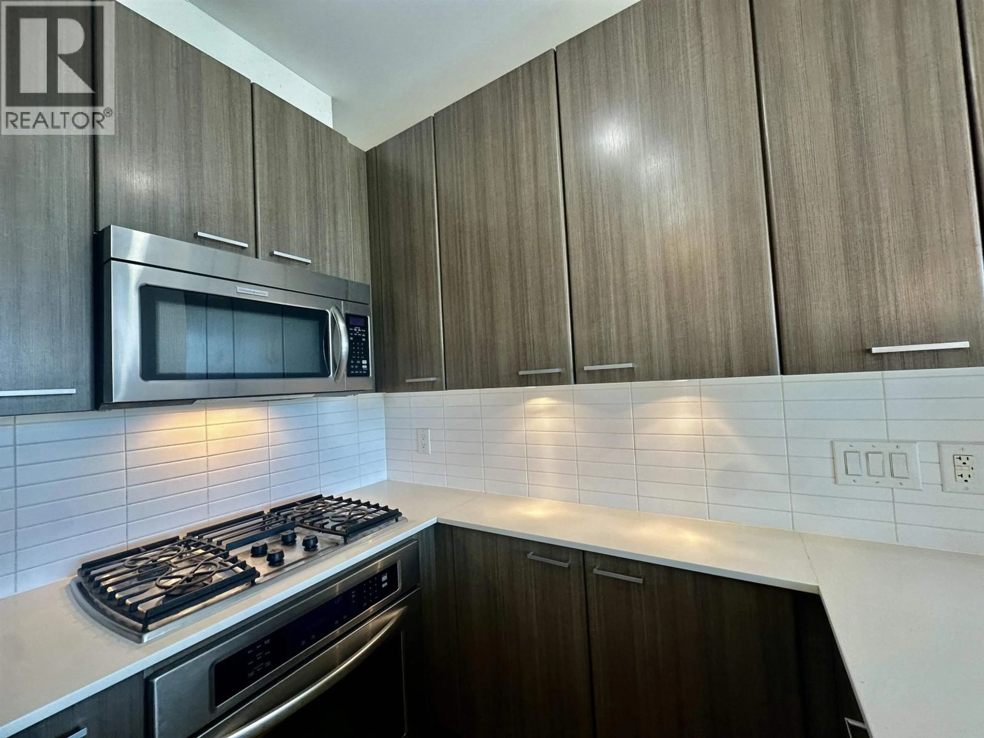 Standard kitchen, unknown for 1708 - 2955 ATLANTIC AVENUE, Coquitlam British Columbia V3B0H9