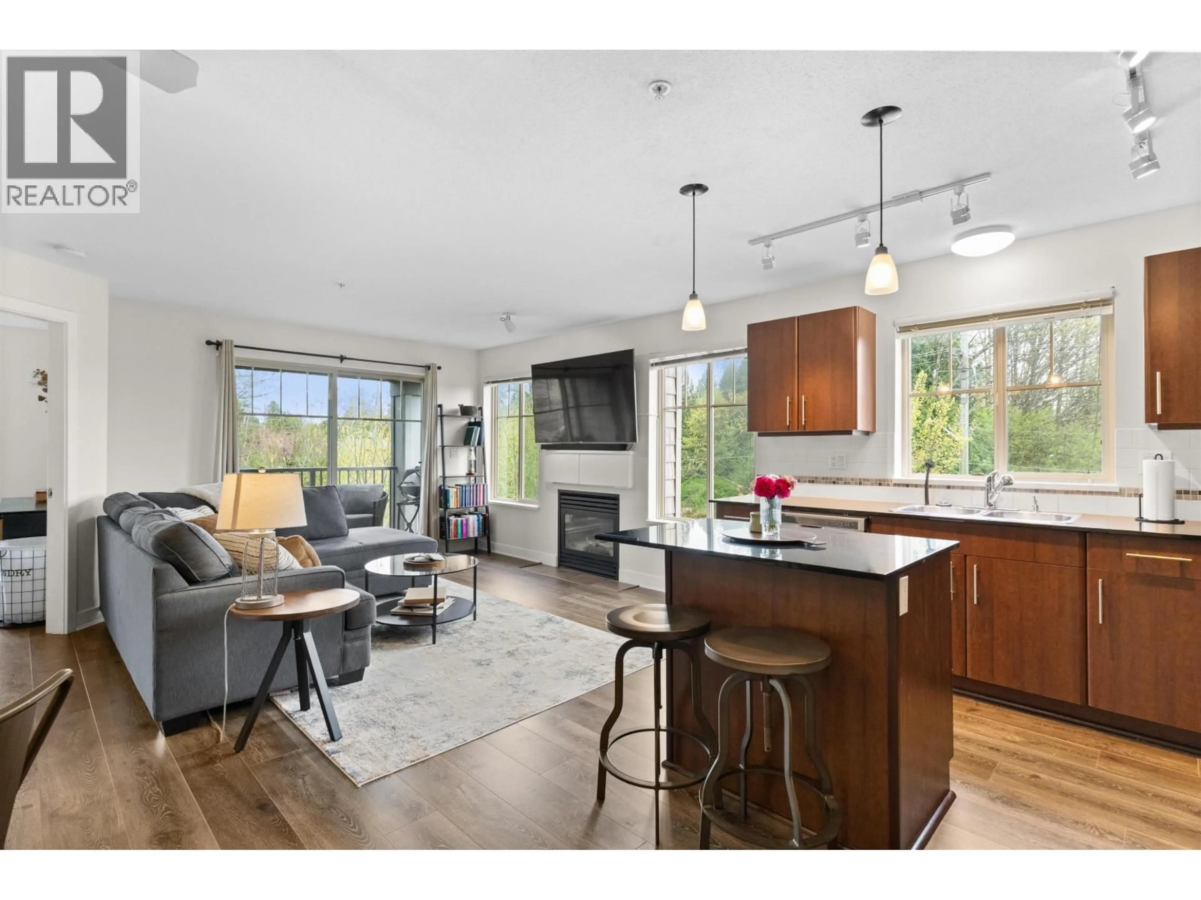 Open concept kitchen, unknown for 304 - 12020 207A STREET, Maple Ridge British Columbia V2X8V2