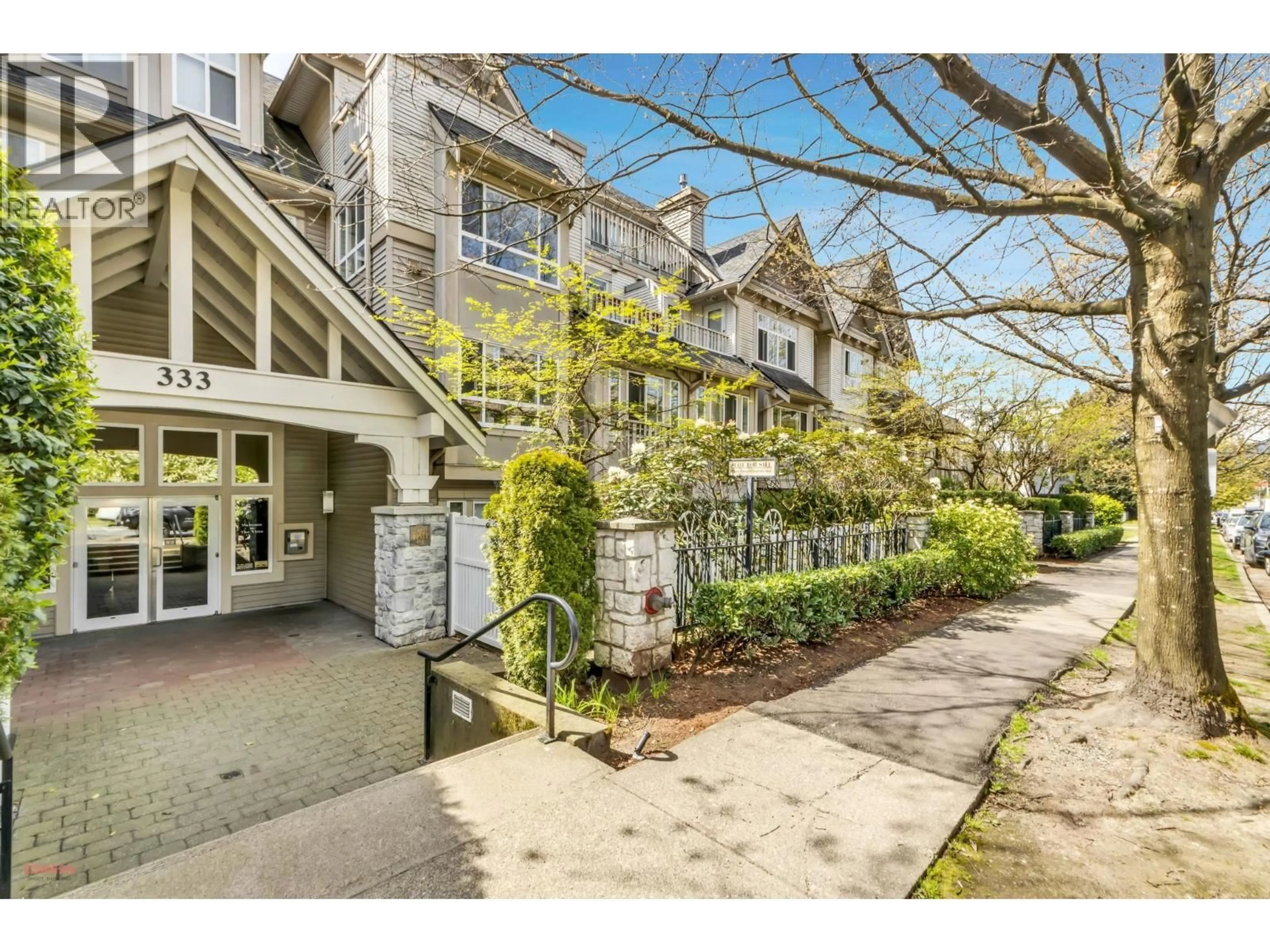 Unknown for 208 - 333 1ST STREET, North Vancouver British Columbia V7L4W9