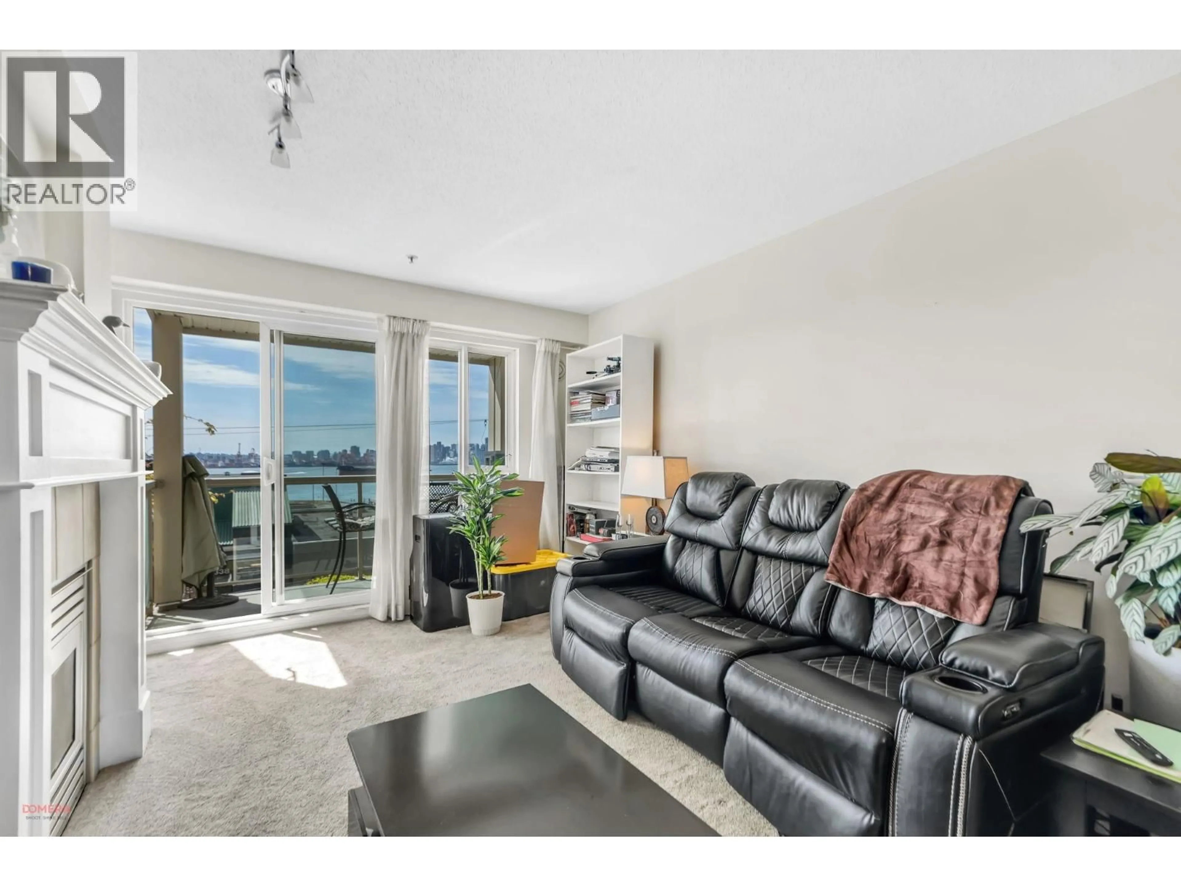 Living room with furniture, unknown for 208 - 333 1ST STREET, North Vancouver British Columbia V7L4W9