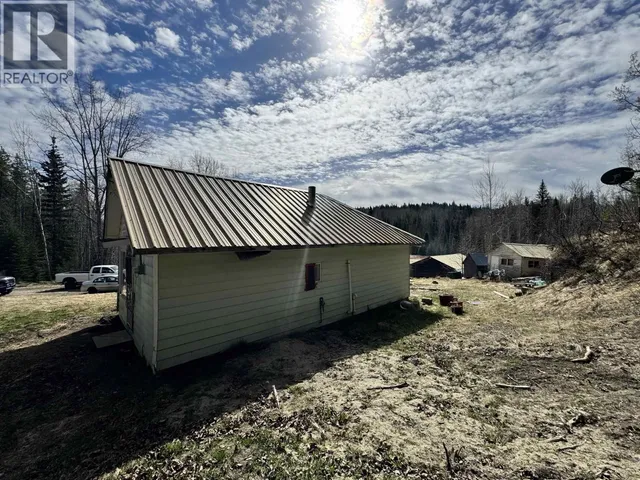 5676 LOWDEN ROAD, Horsefly 2