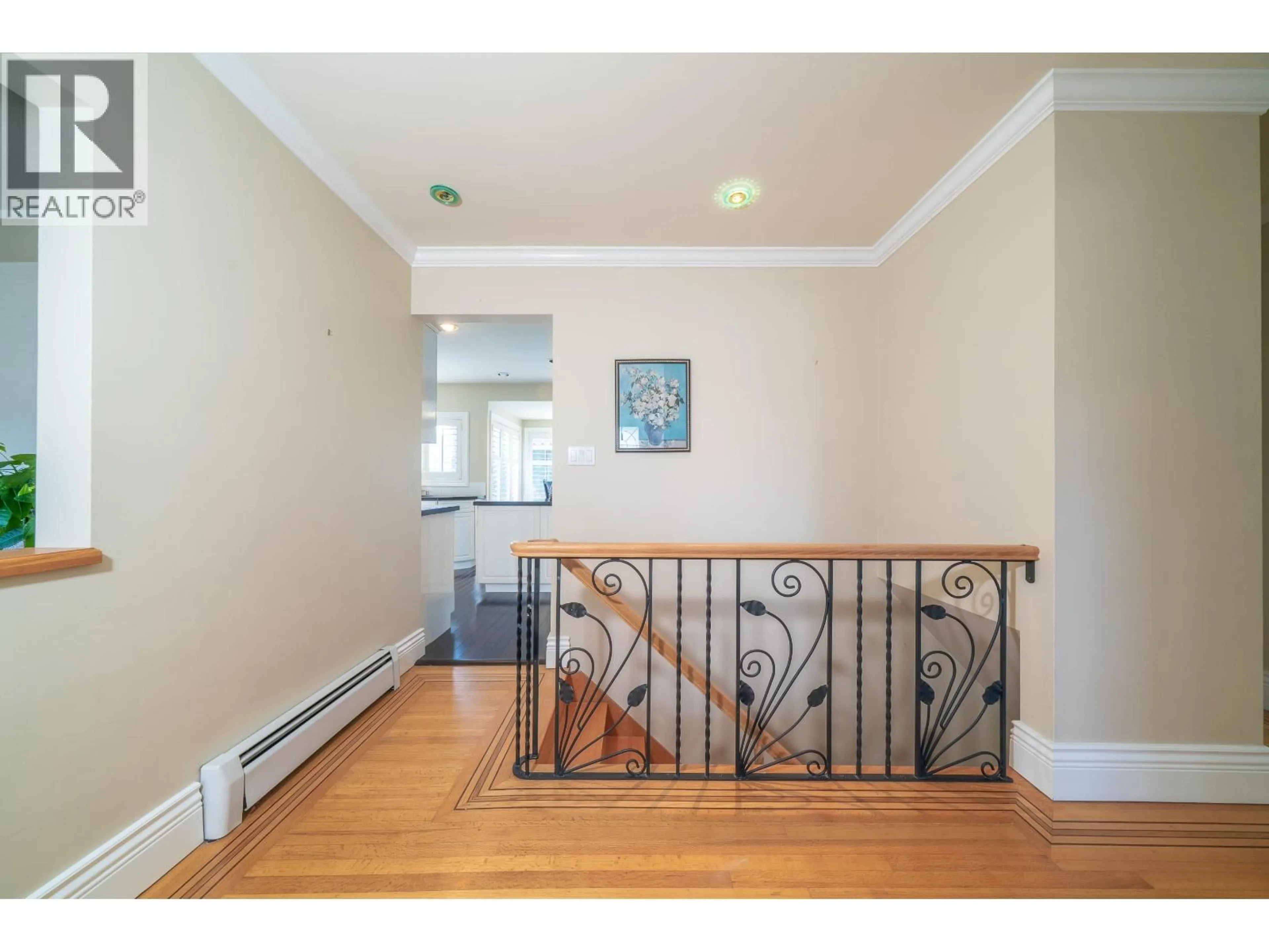 Unknown for 4824 FAIRLAWN DRIVE, Burnaby British Columbia V5C3R8