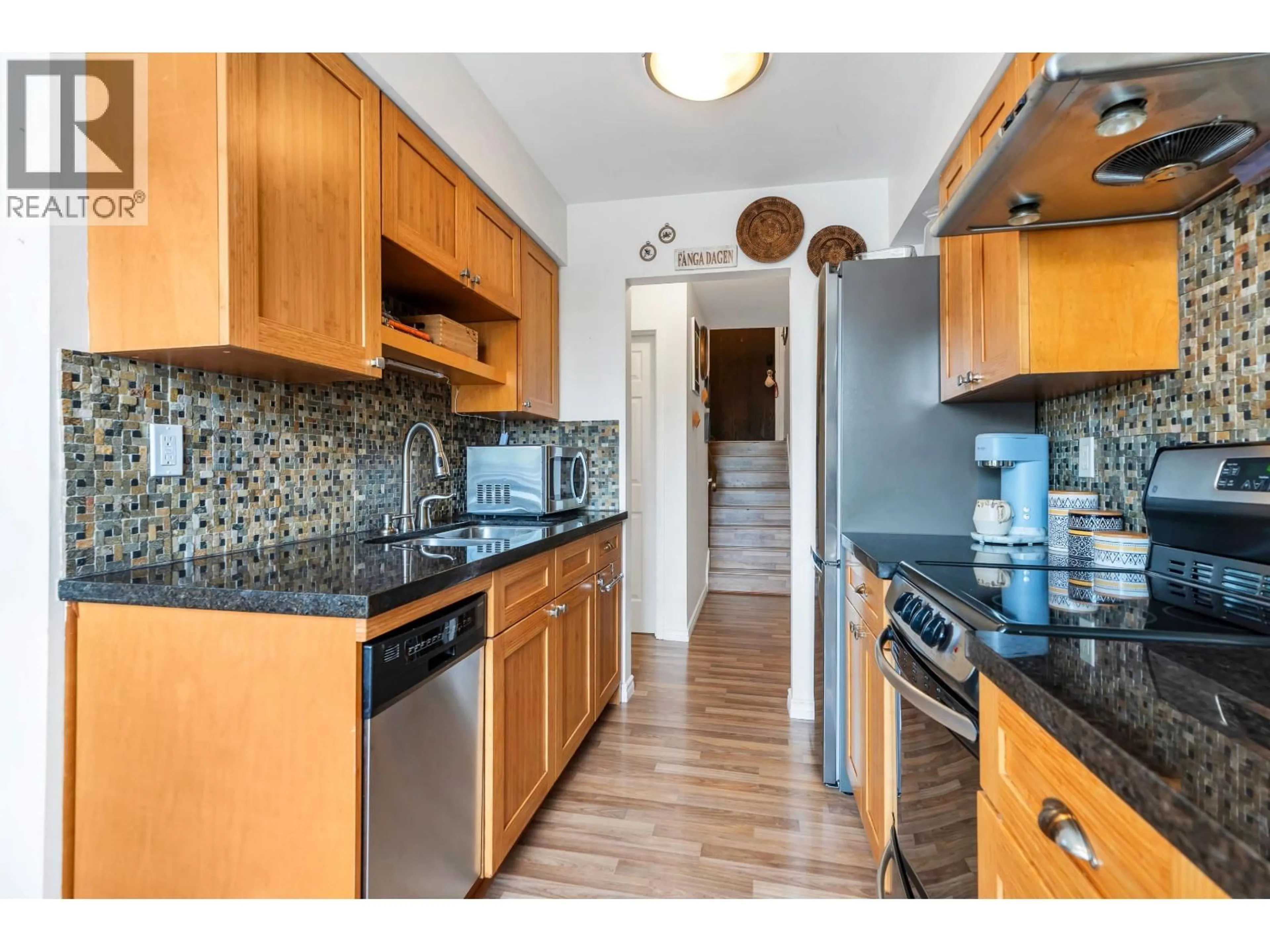 Standard kitchen, unknown for 207 - 2080 MAPLE STREET, Vancouver British Columbia V6J4P9