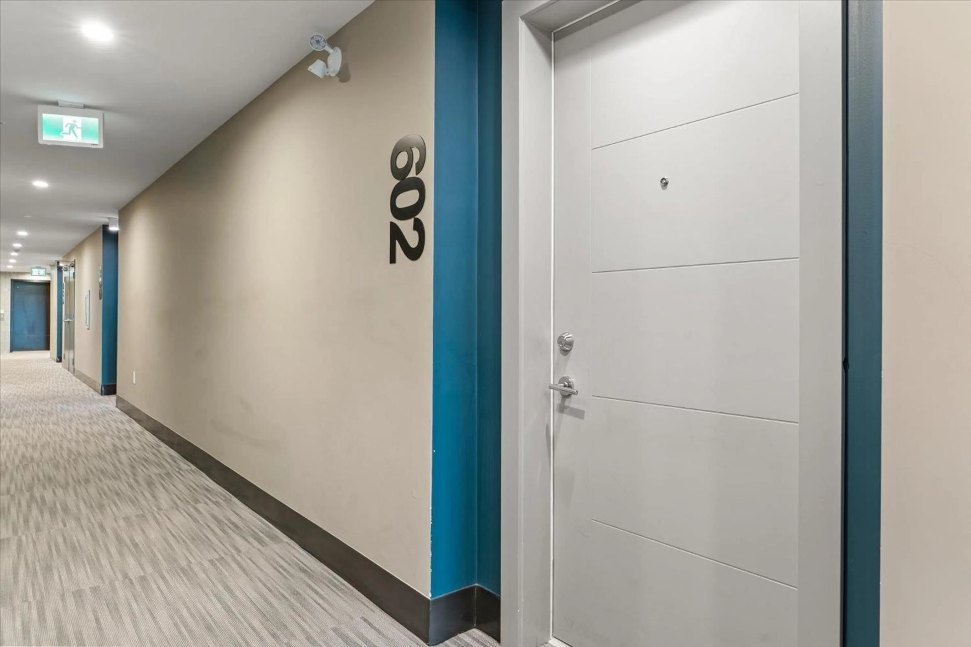 Indoor foyer for 602 - 20695 EASTLEIGH CRESCENT, Langley British Columbia V3A0P7