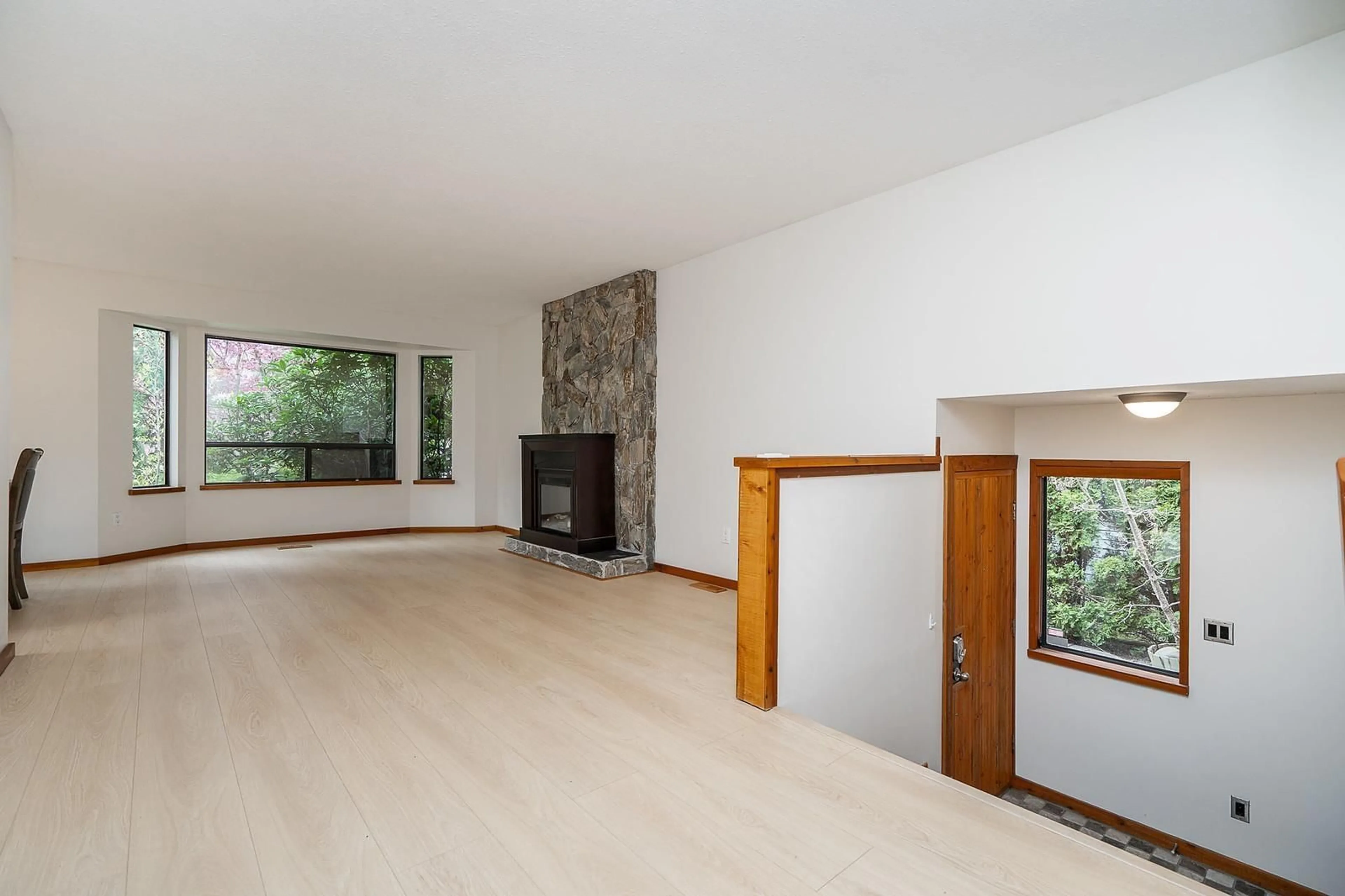 Unknown for 6578 130A STREET, Surrey British Columbia V3W8M5