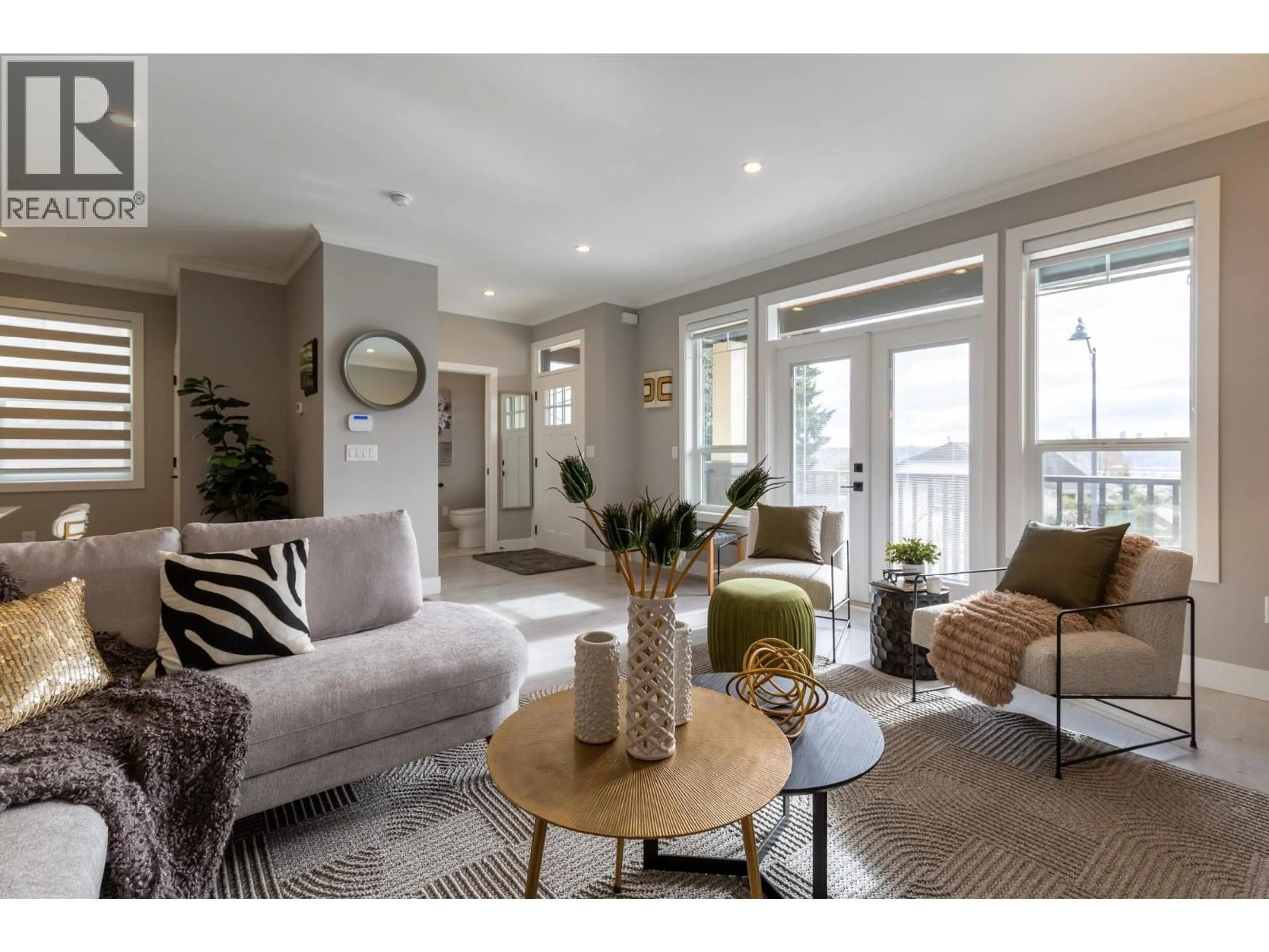 Living room with furniture, unknown for 1 - 1211 THOMAS AVENUE, Coquitlam British Columbia V3K2L1