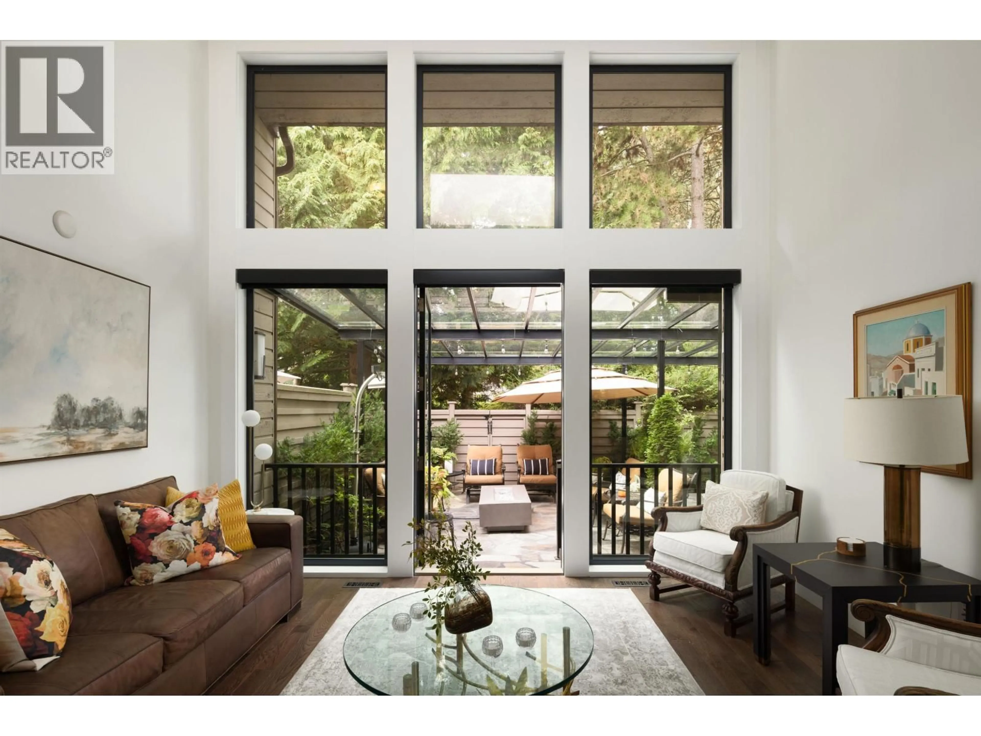 Unknown for 4005 VINE STREET, Vancouver British Columbia V6L3C1