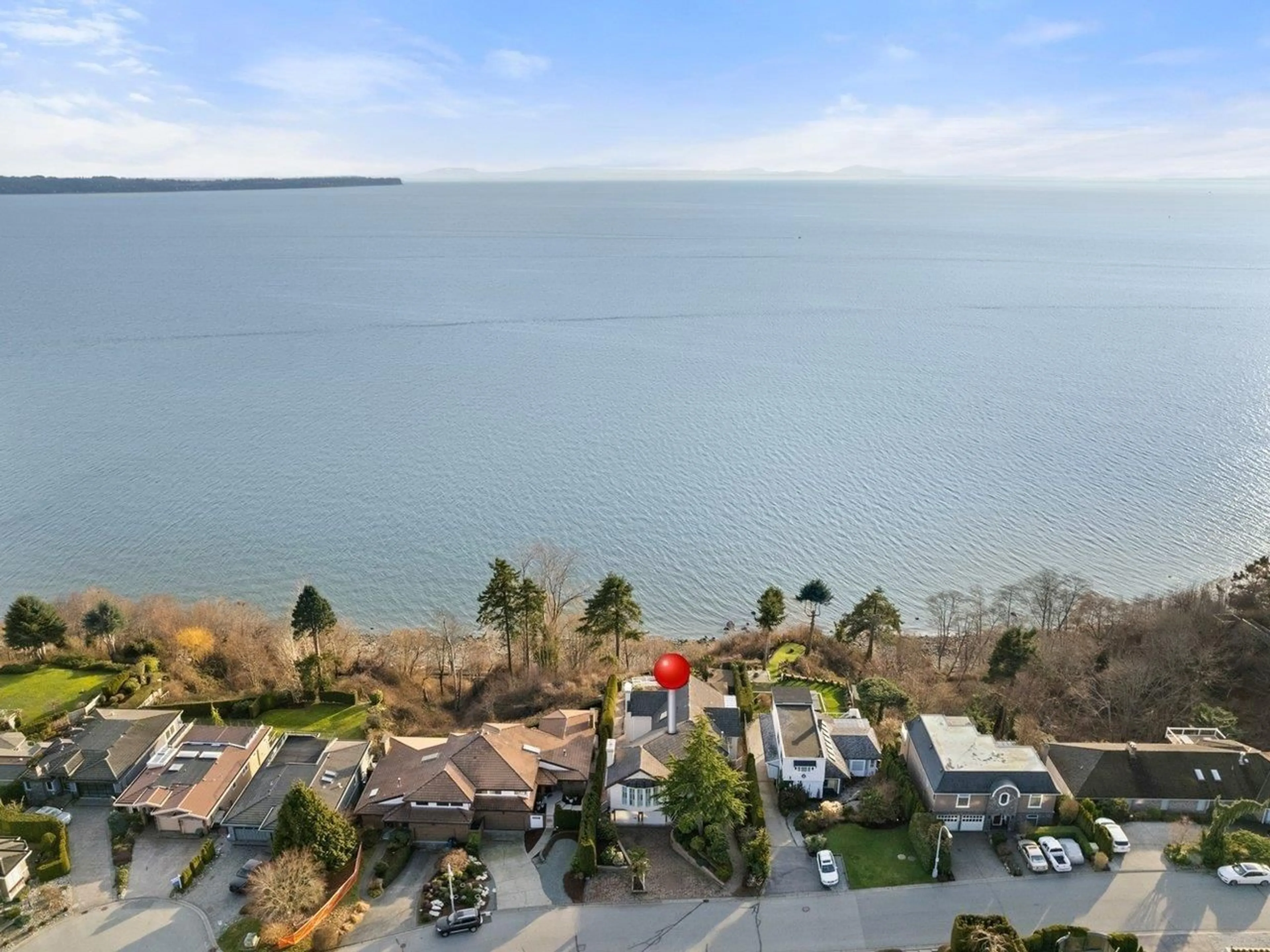 A pic from outside/outdoor area/front of a property/back of a property/a pic from drone, water/lake/river/ocean view for 13158 13 AVENUE, Surrey British Columbia V4A1B8