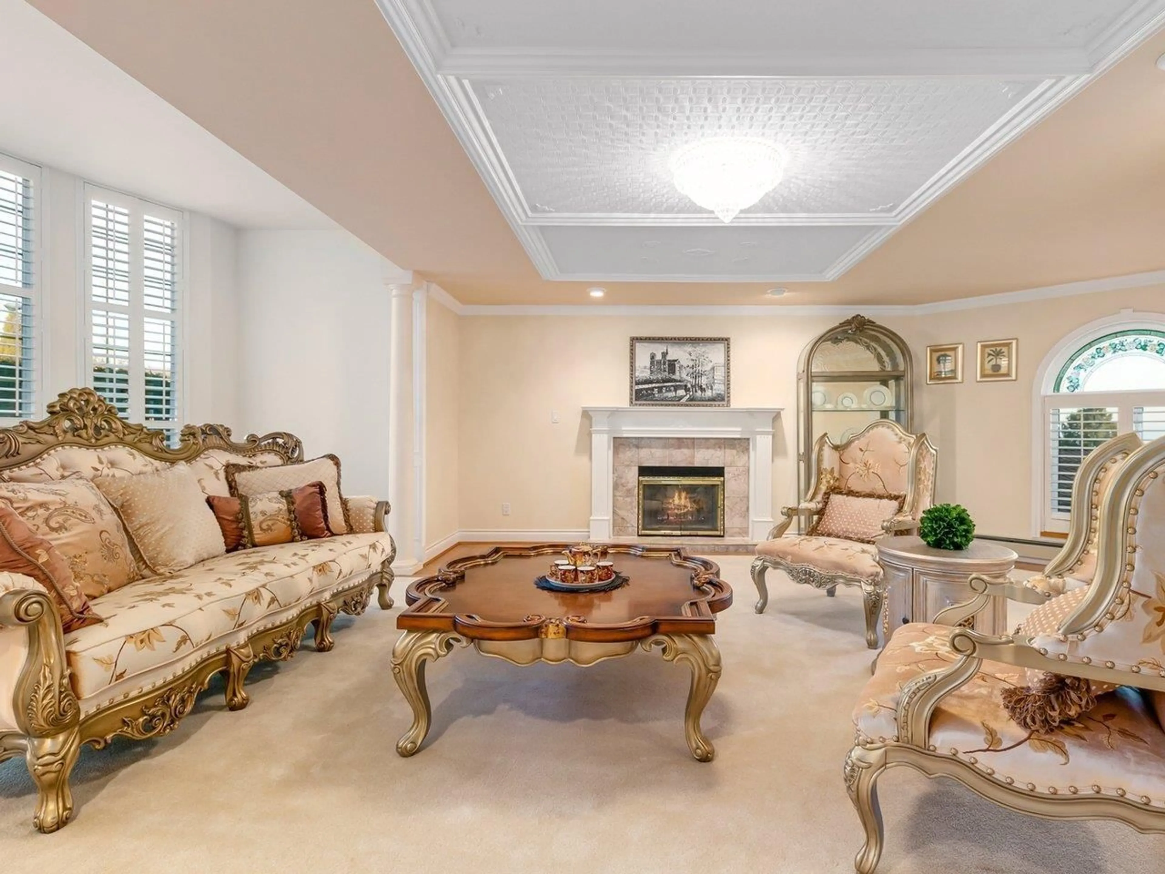 Living room with furniture, unknown for 13158 13 AVENUE, Surrey British Columbia V4A1B8