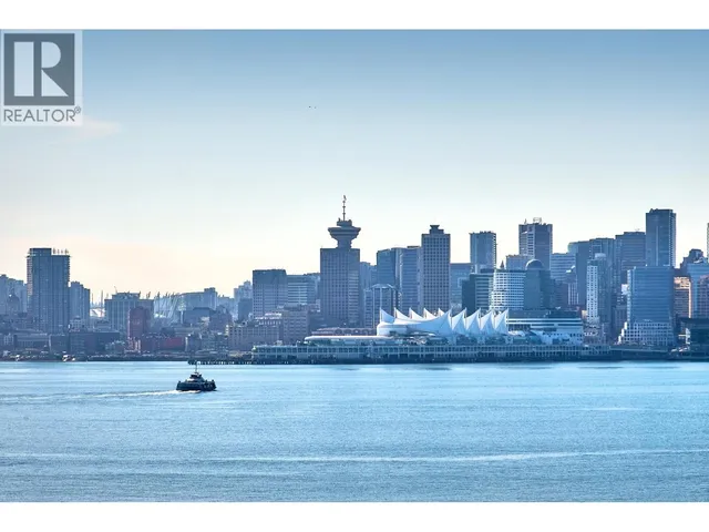 807 - 755 HARBOURSIDE DRIVE, North Vancouver