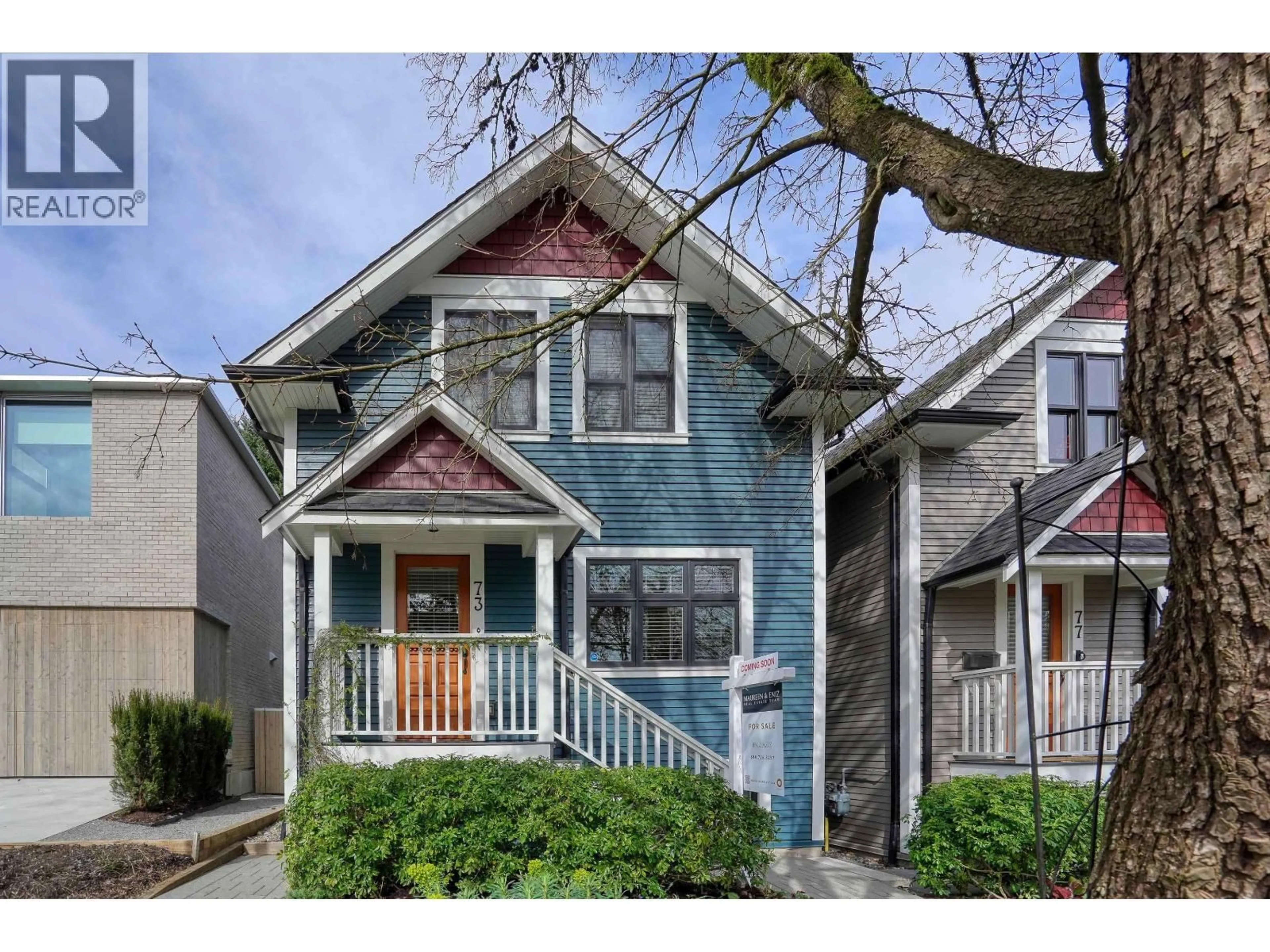 Home with vinyl exterior material, street for 73 27TH AVENUE, Vancouver British Columbia V5V2K2