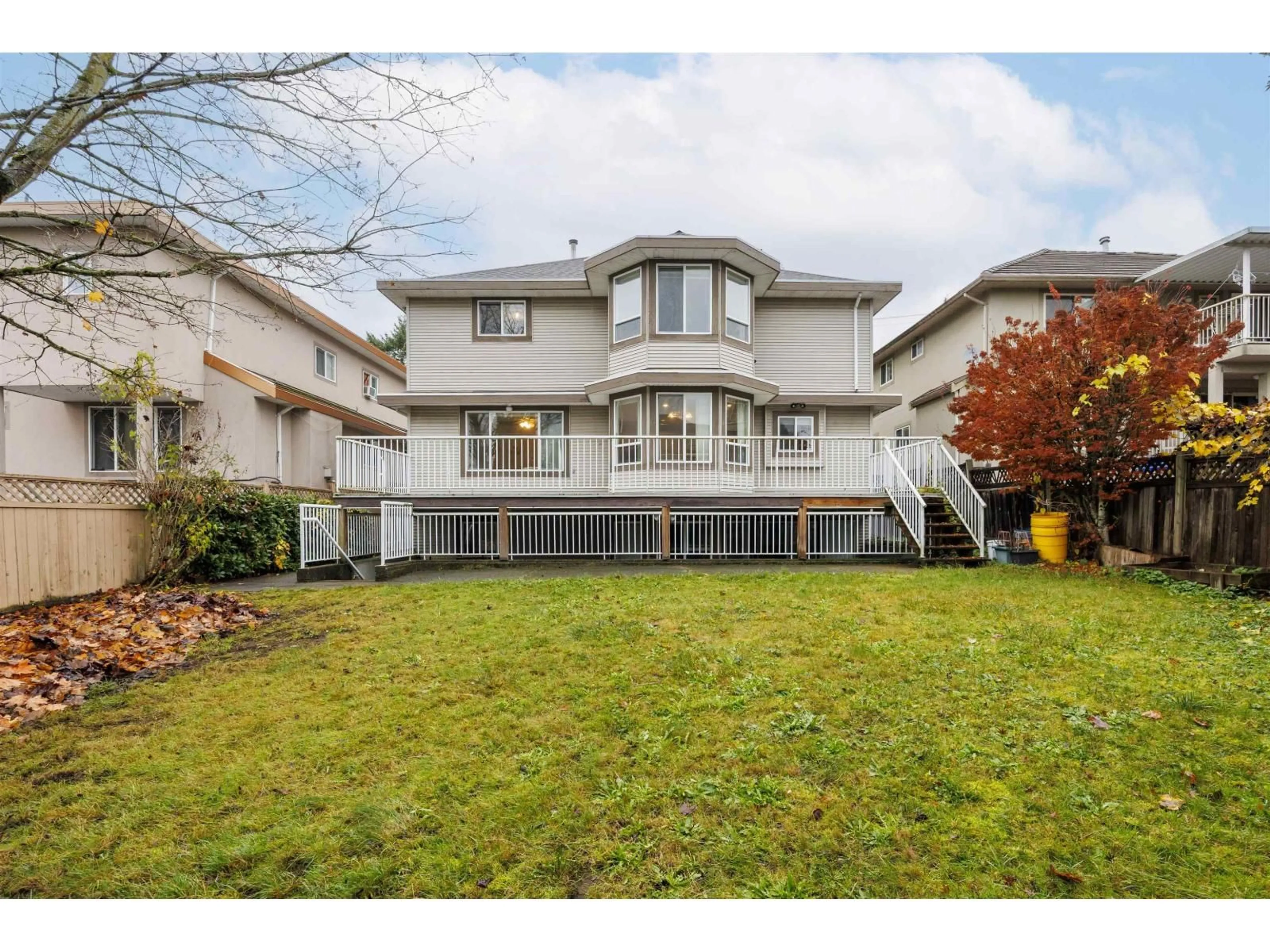 Unknown for 15210 82 AVENUE, Surrey British Columbia V3S9B4