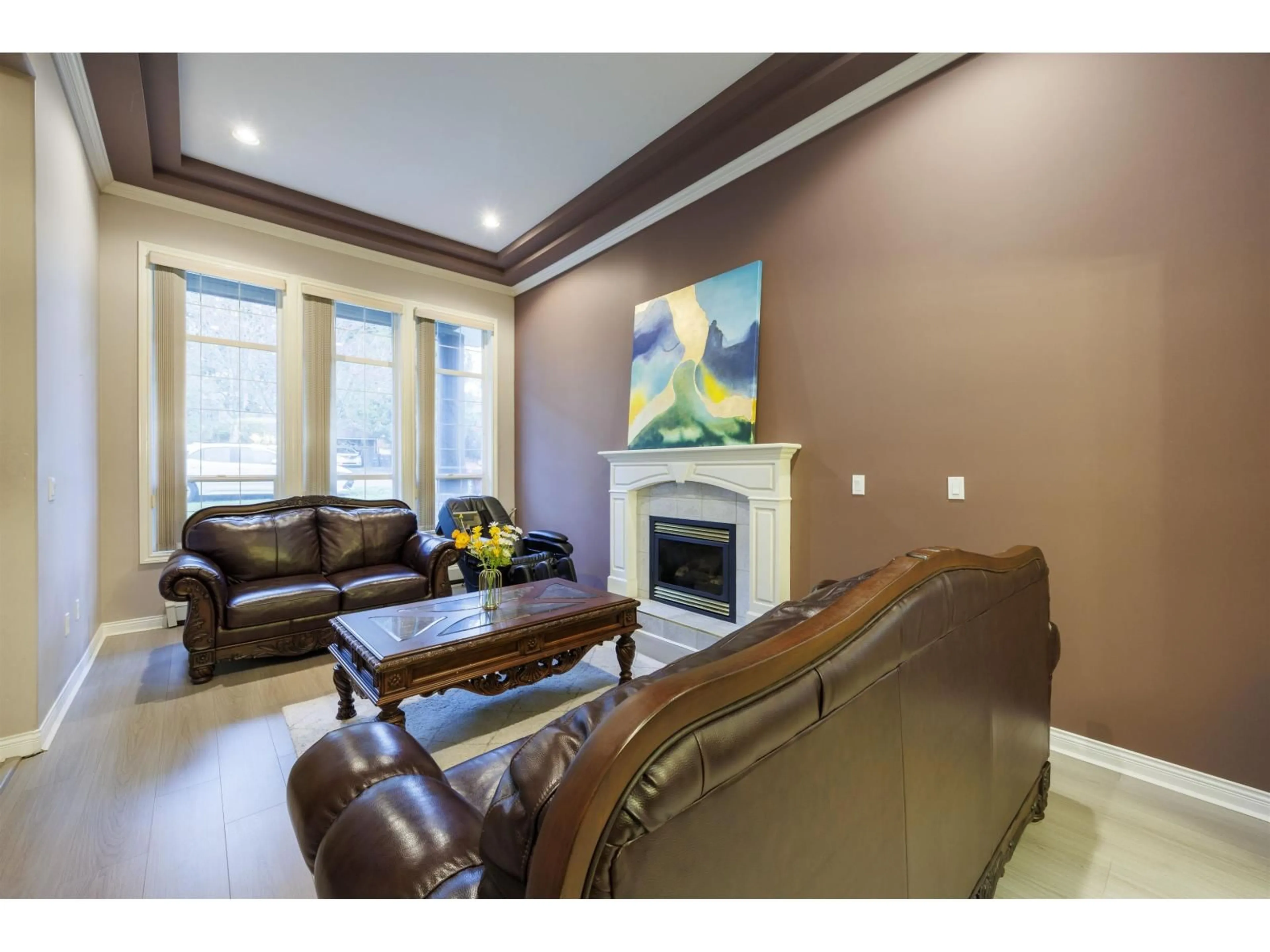 Living room with furniture, unknown for 15210 82 AVENUE, Surrey British Columbia V3S9B4