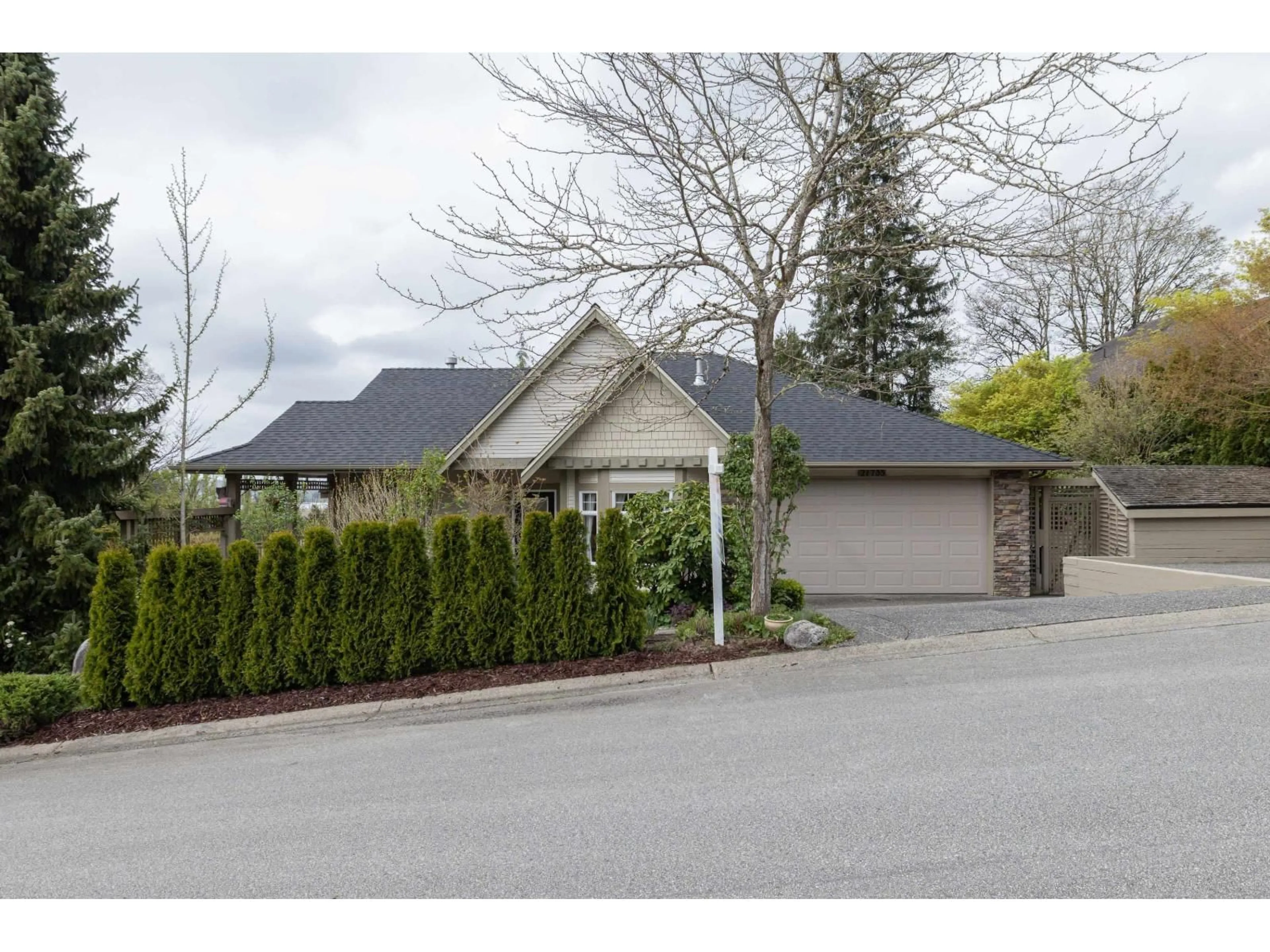 Unknown for 21735 47B AVENUE, Langley British Columbia V3A8T3