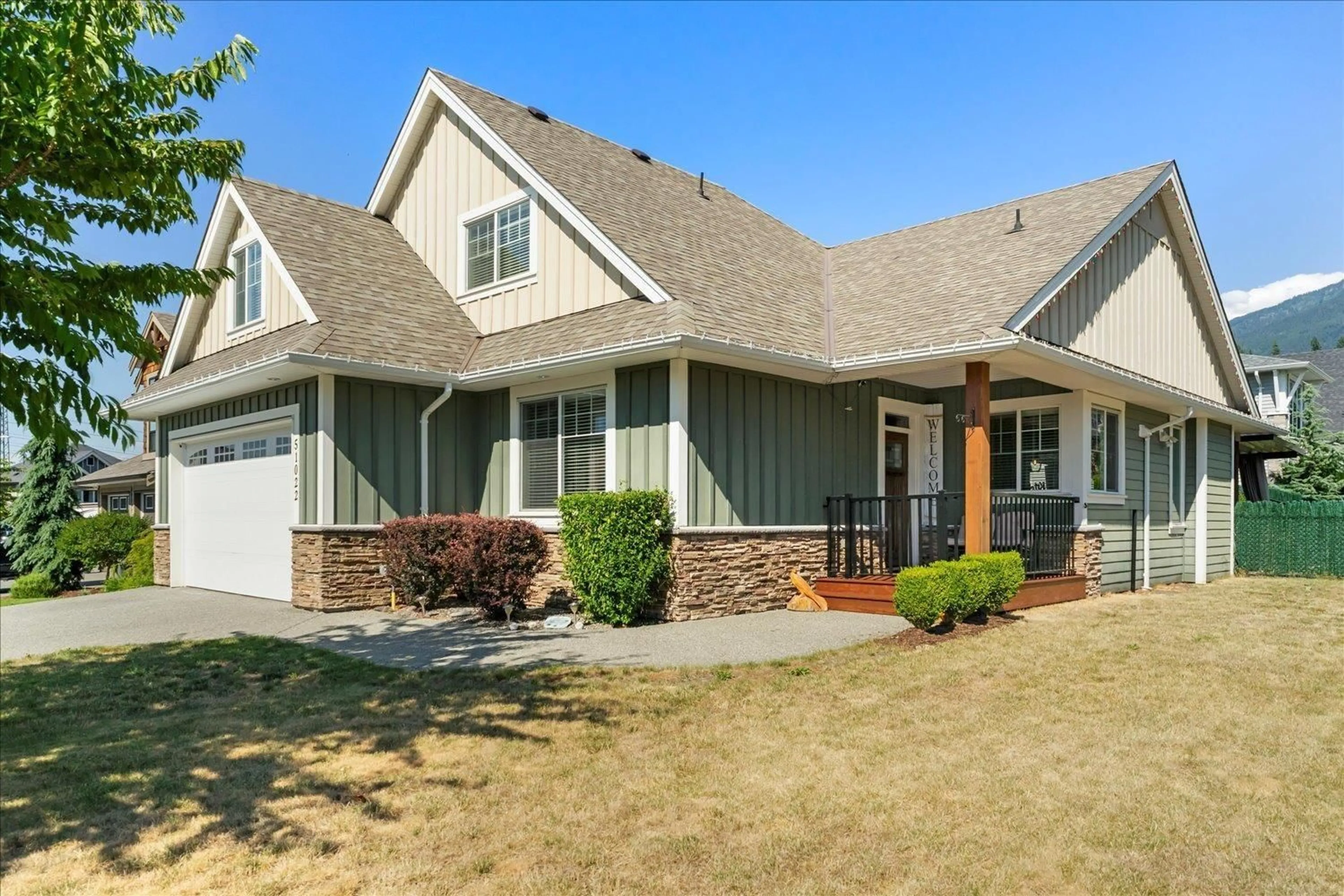 Home with vinyl exterior material, street for 51022 SOPHIE CRESCENT, Chilliwack British Columbia V4Z0C1