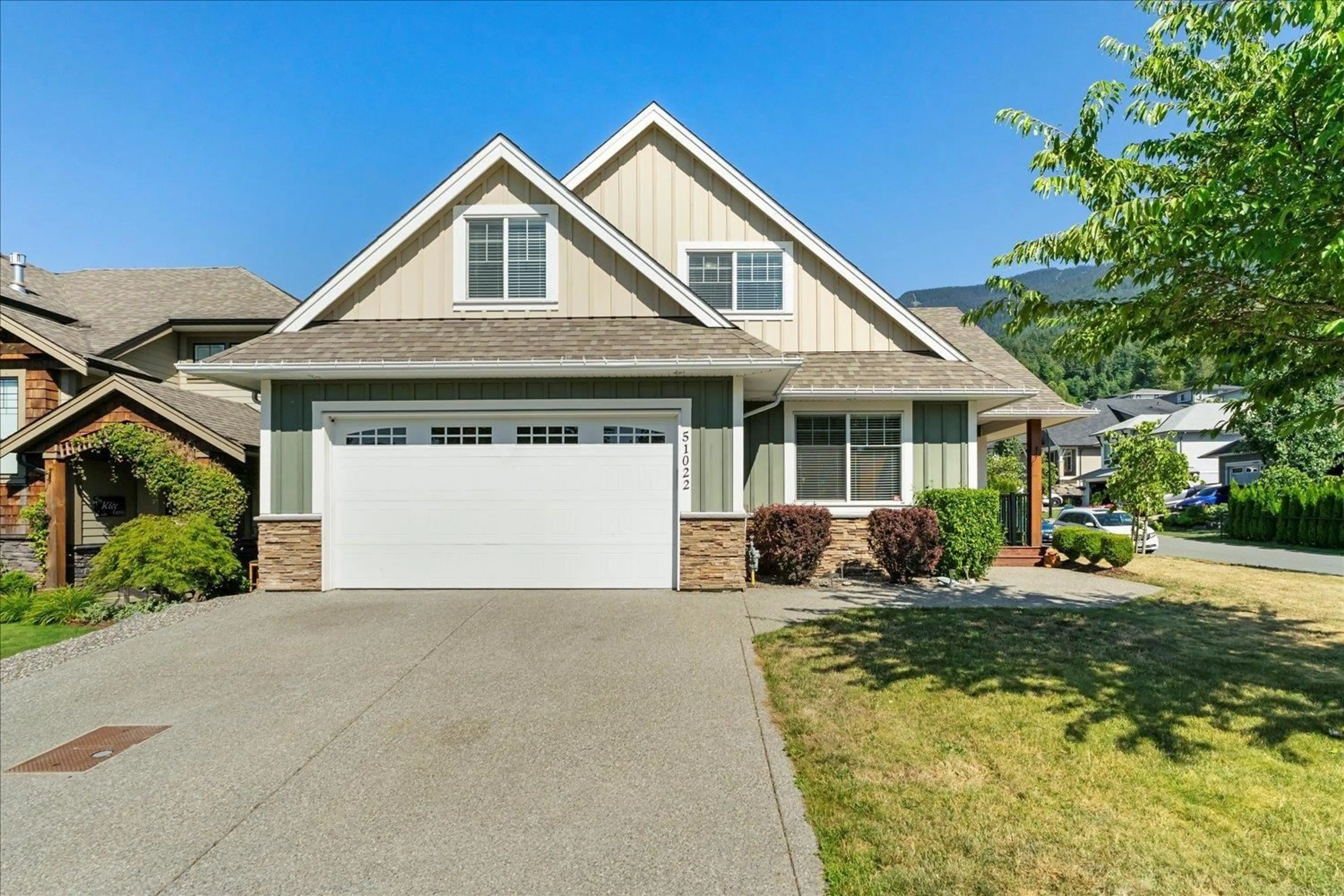 Home with vinyl exterior material, street for 51022 SOPHIE CRESCENT, Chilliwack British Columbia V4Z0C1