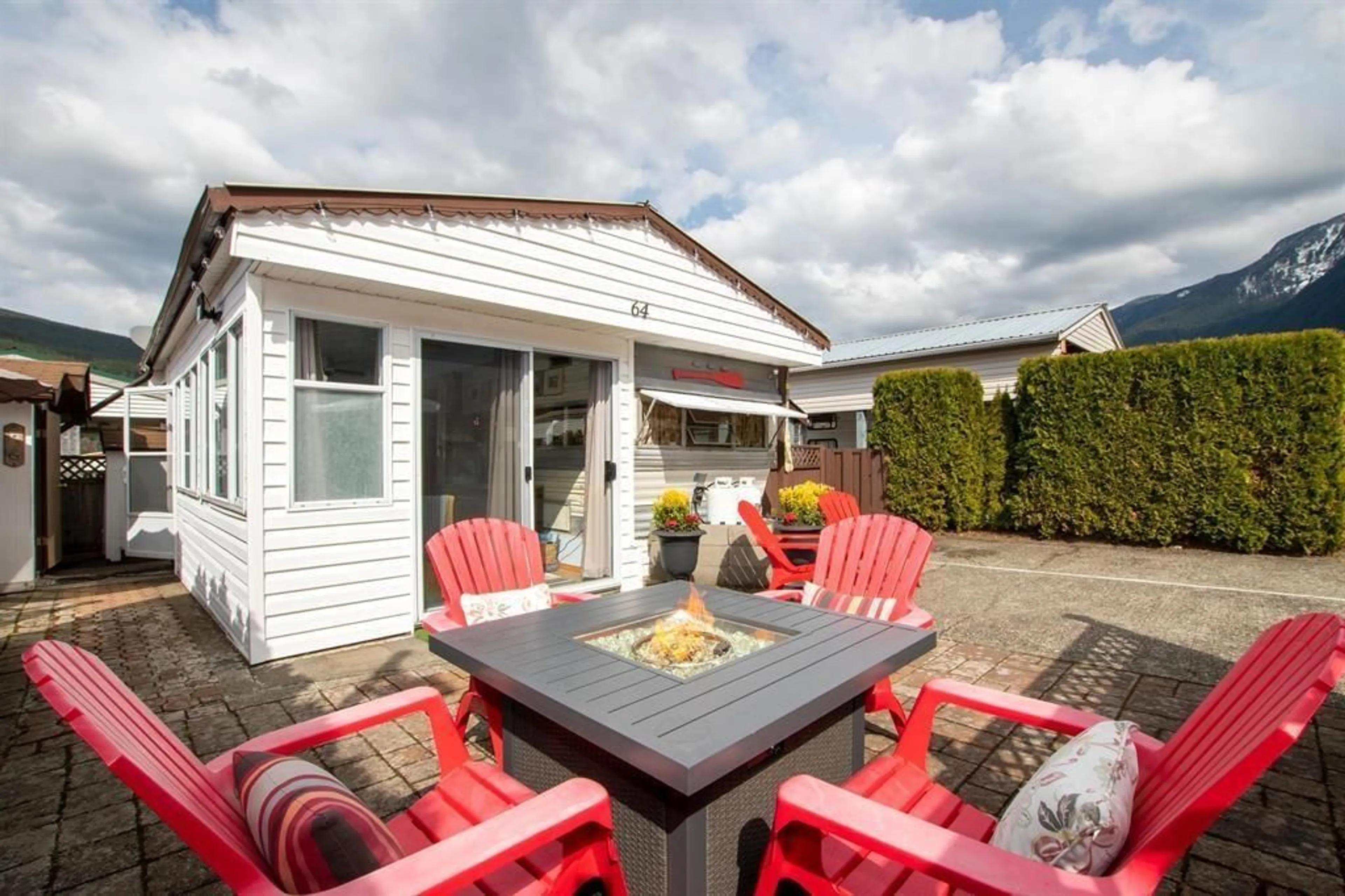 Patio, street for 64 - 1436 FROST ROAD, Columbia Valley British Columbia V2R4X8