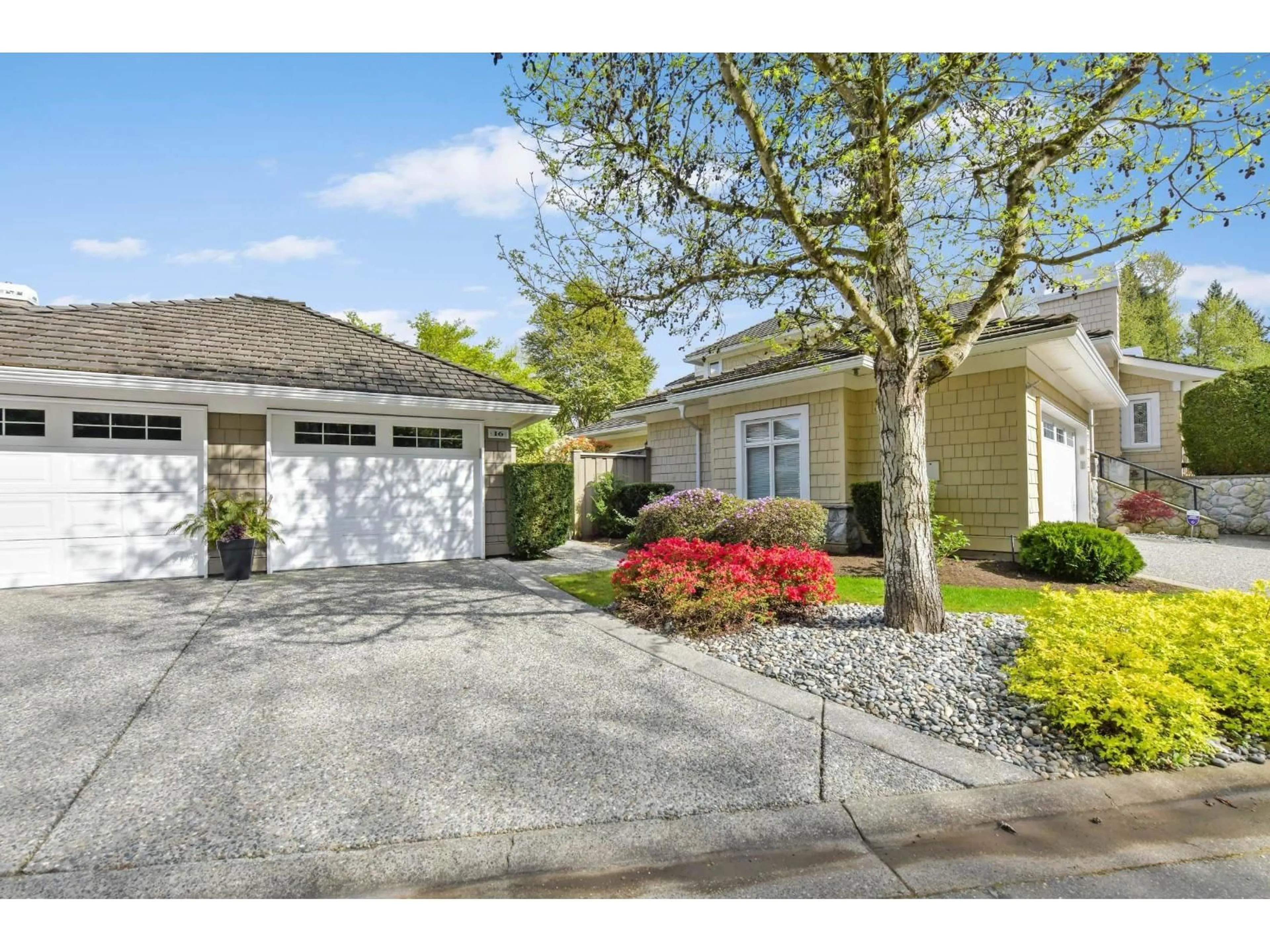 Unknown for 16 - 3355 MORGAN CREEK WAY, Surrey British Columbia V3Z0J9