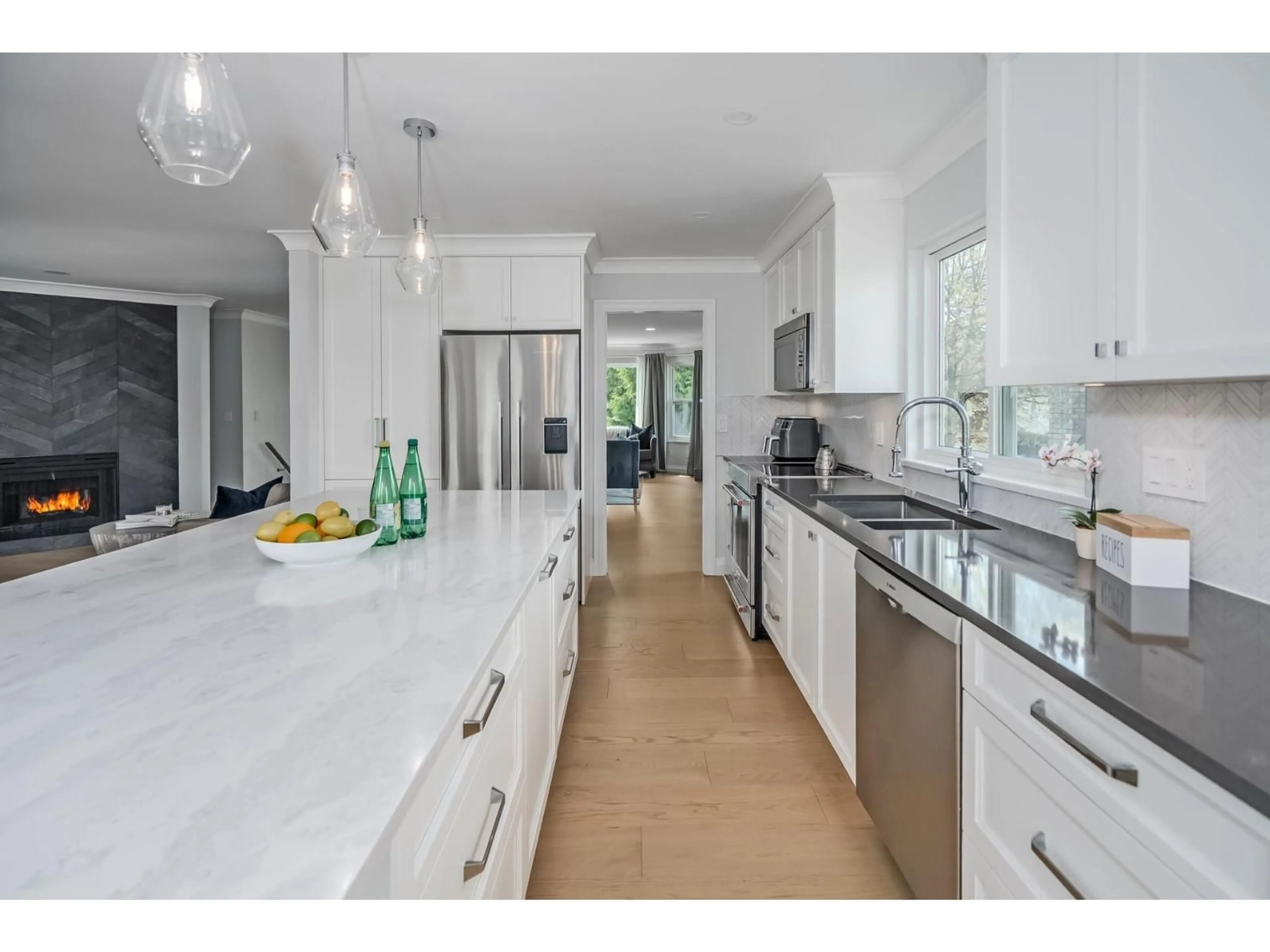 Open concept kitchen, ceramic/tile floor for 20485 97B AVENUE, Langley British Columbia V1M2K1