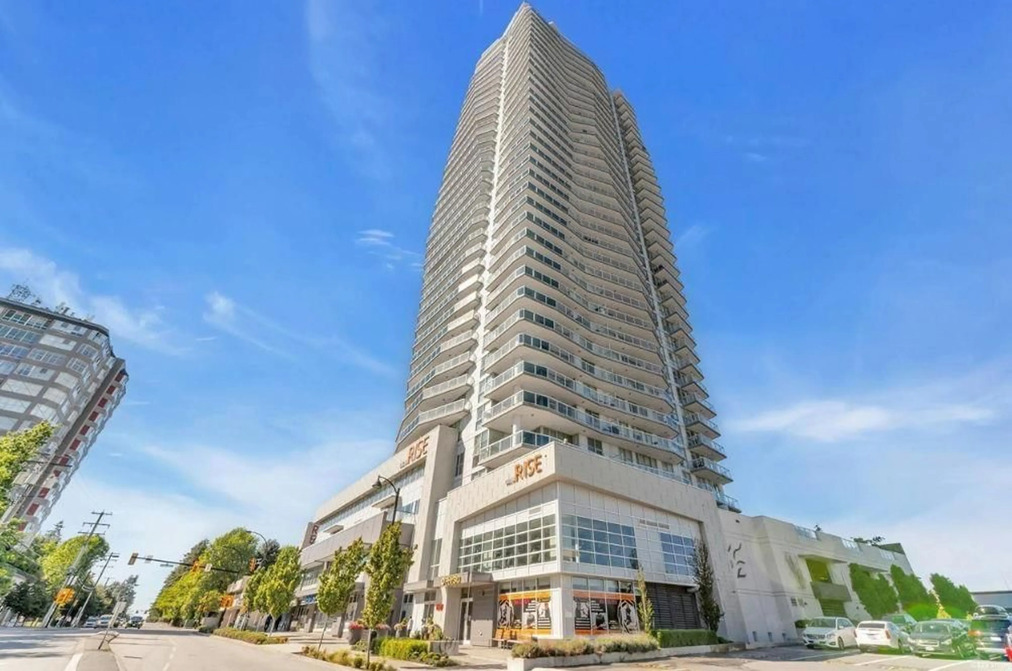 Indoor foyer for 3401 - 11967 80 AVENUE, Delta British Columbia V4C0E2