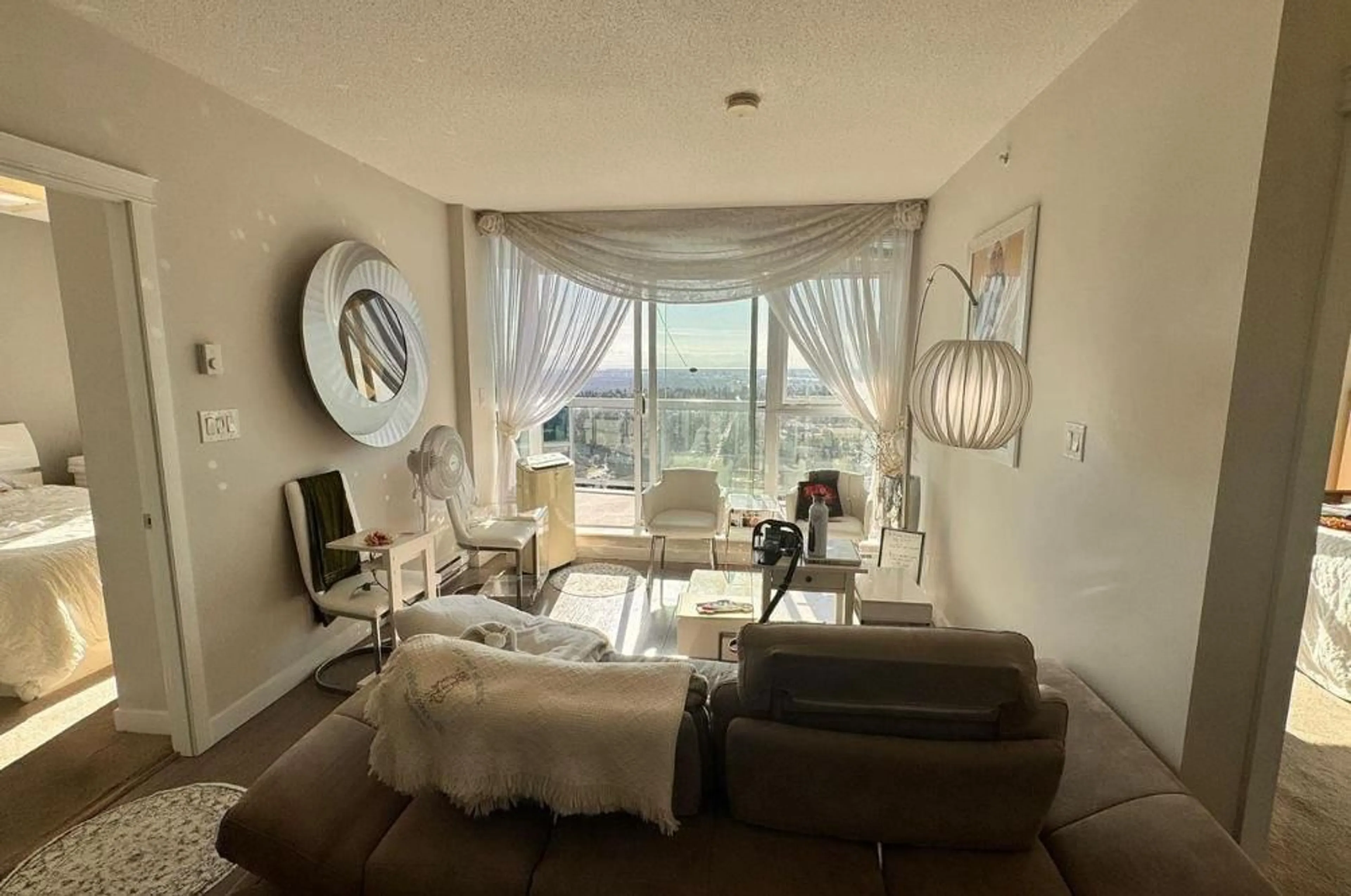 Living room with furniture, unknown for 3401 - 11967 80 AVENUE, Delta British Columbia V4C0E2