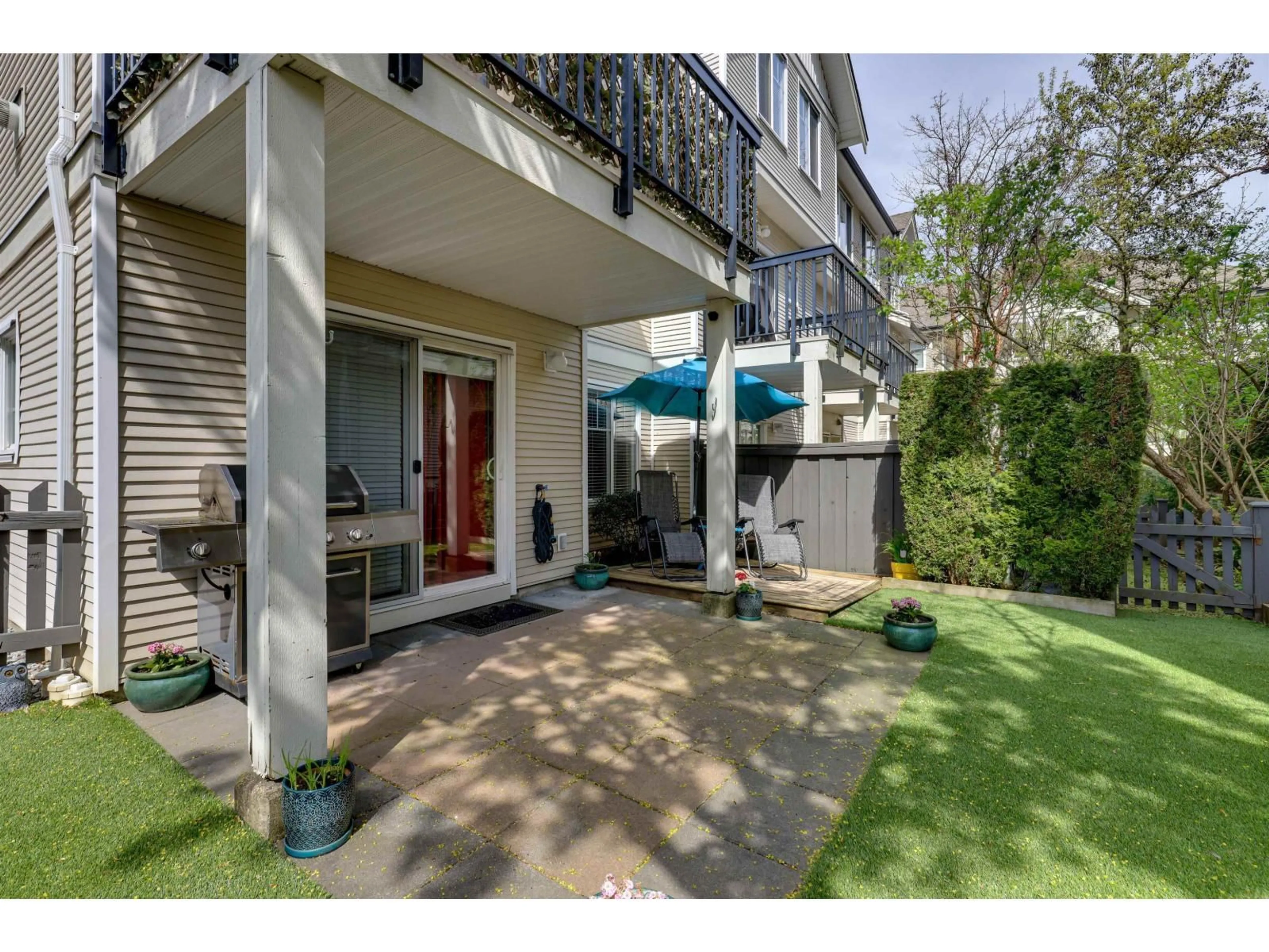 Patio, street for 37 - 21535 88 AVENUE, Langley British Columbia V1M4E5