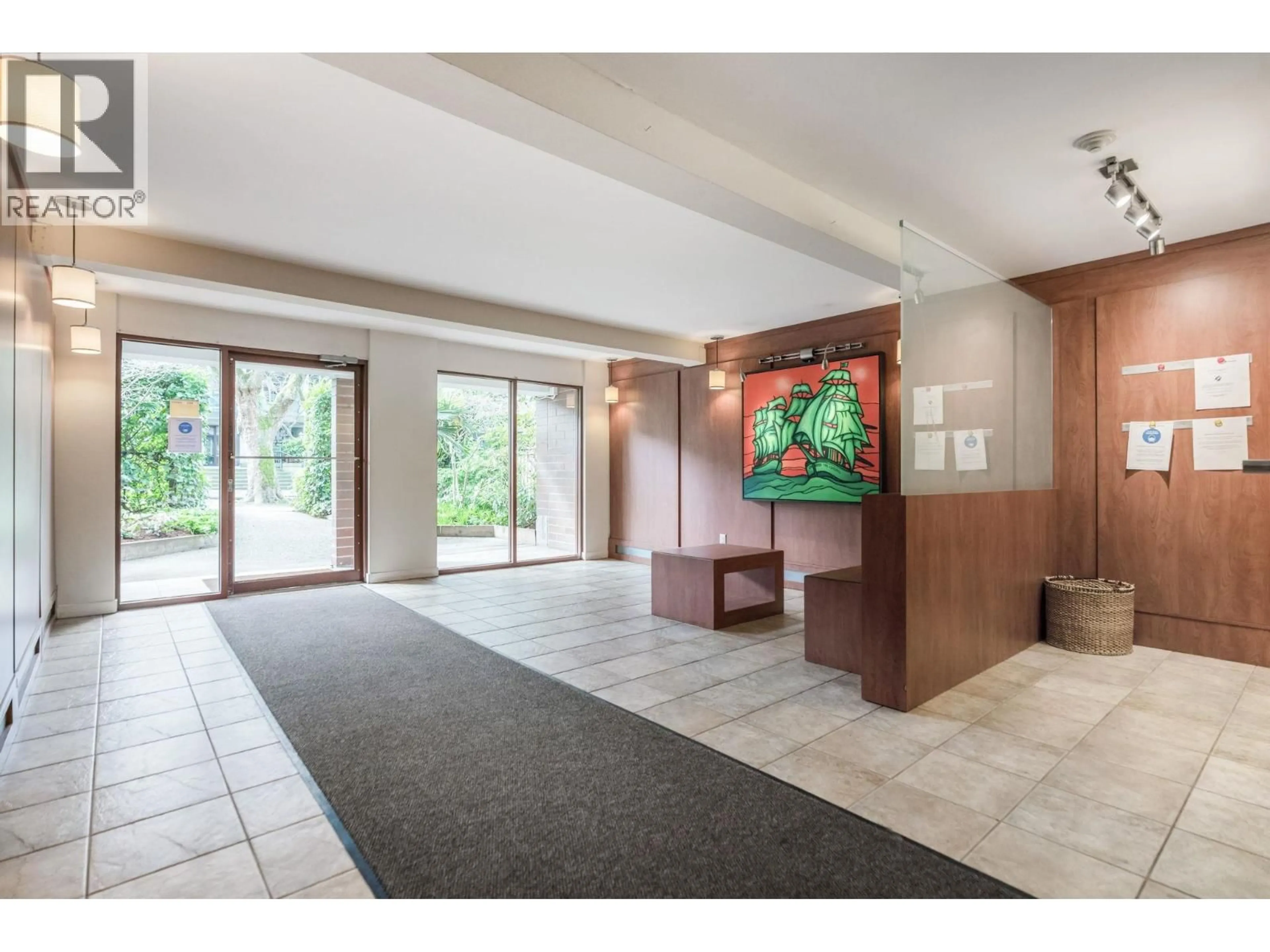 Indoor foyer for 409 - 1535 NELSON STREET, Vancouver British Columbia V6G1M2