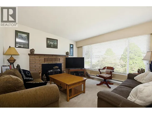 11895 230 STREET, Maple Ridge 4