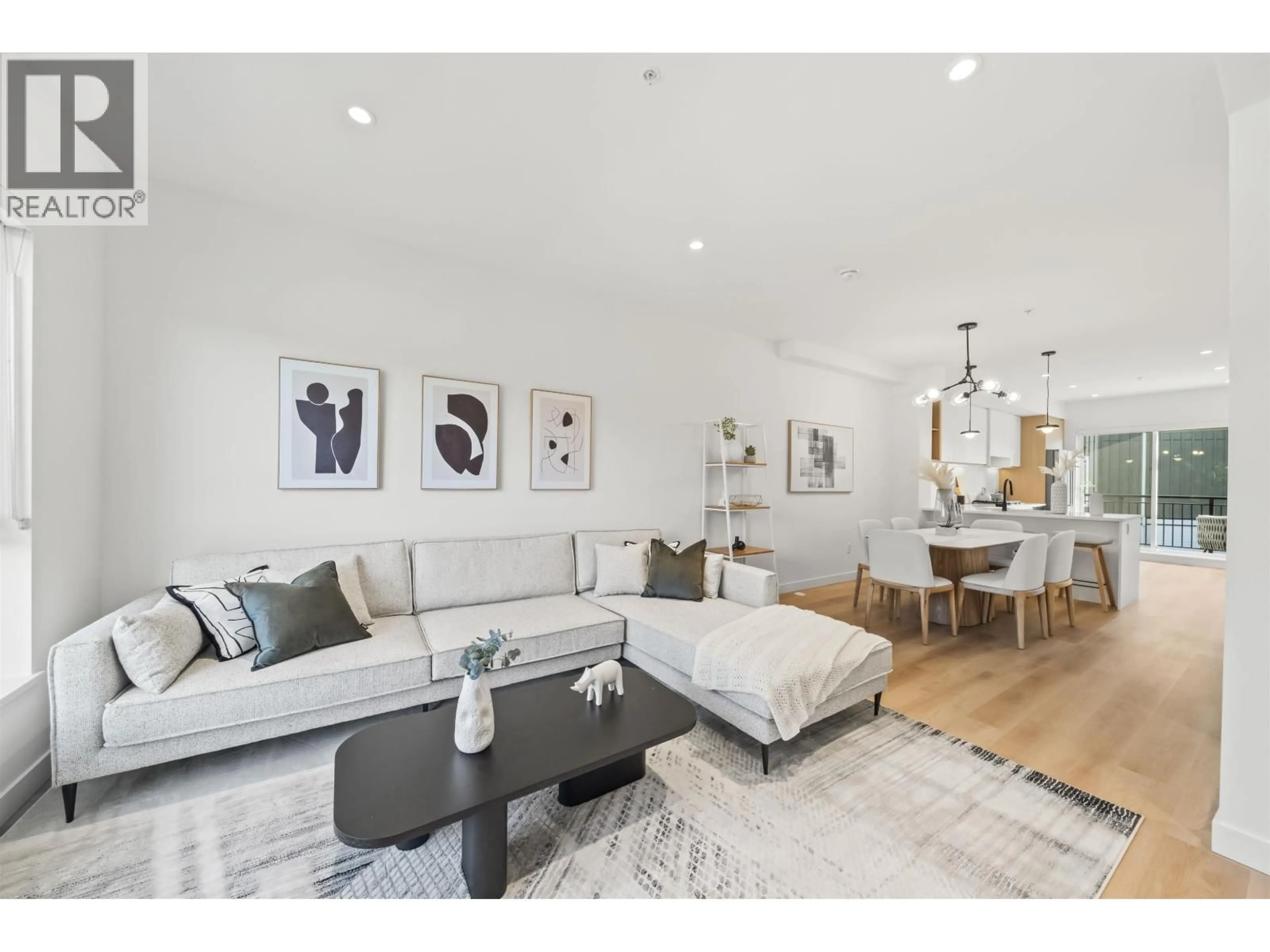 Living room with furniture, wood/laminate floor for 144 - 388 DUNCAN STREET, New Westminster British Columbia V3M0P9