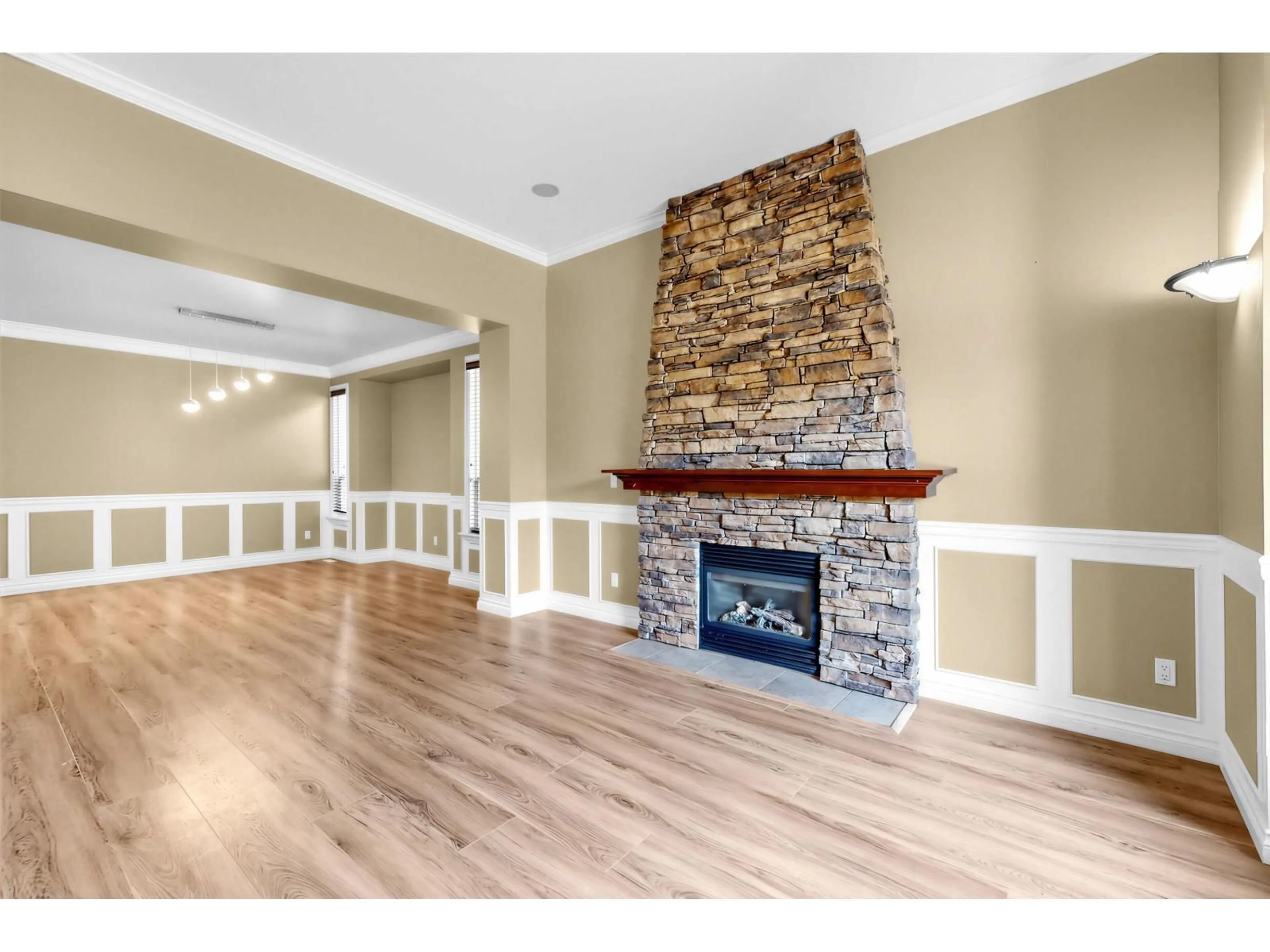 Unknown for 9057 216A STREET, Langley British Columbia V1M4C9