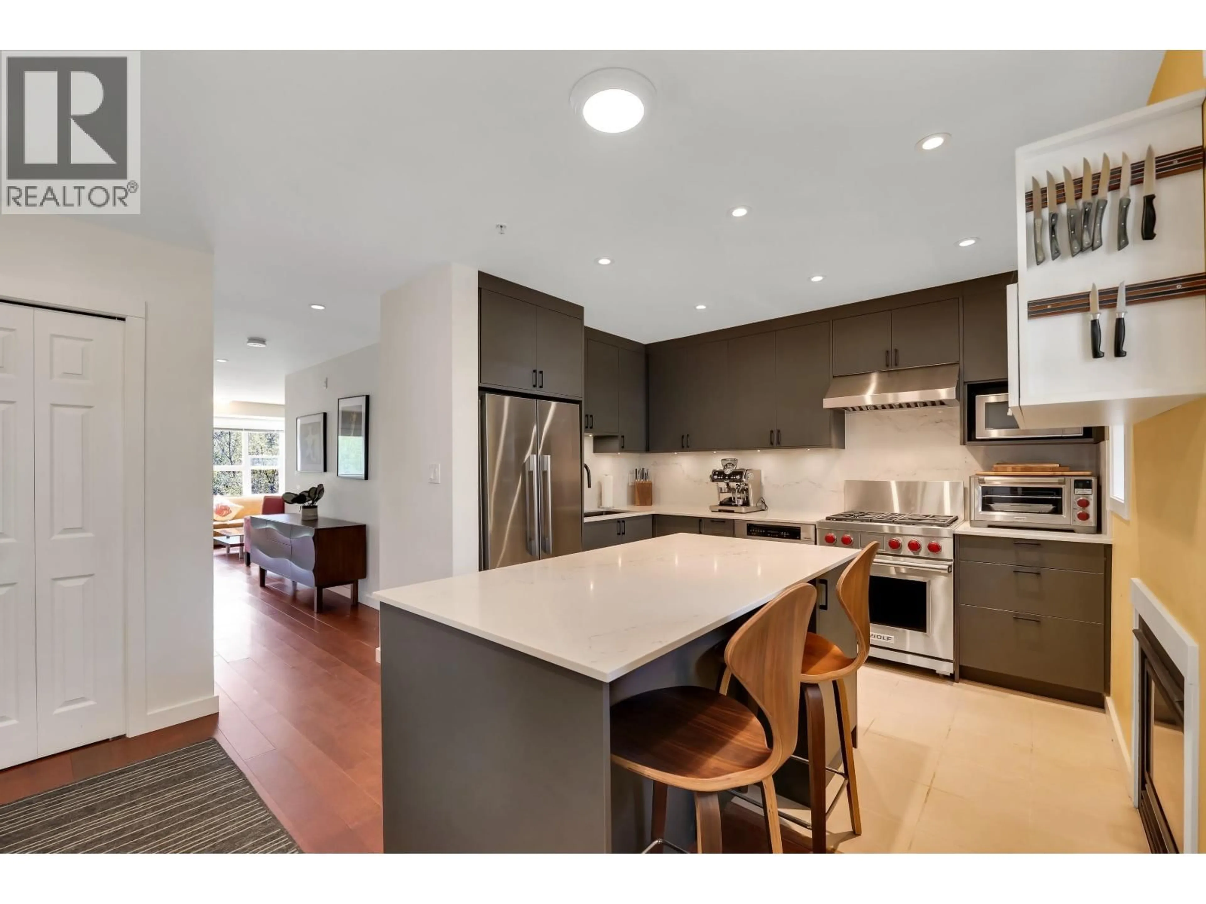 Open concept kitchen, unknown for 6 - 1204 MAIN STREET, Squamish British Columbia V8B0S3