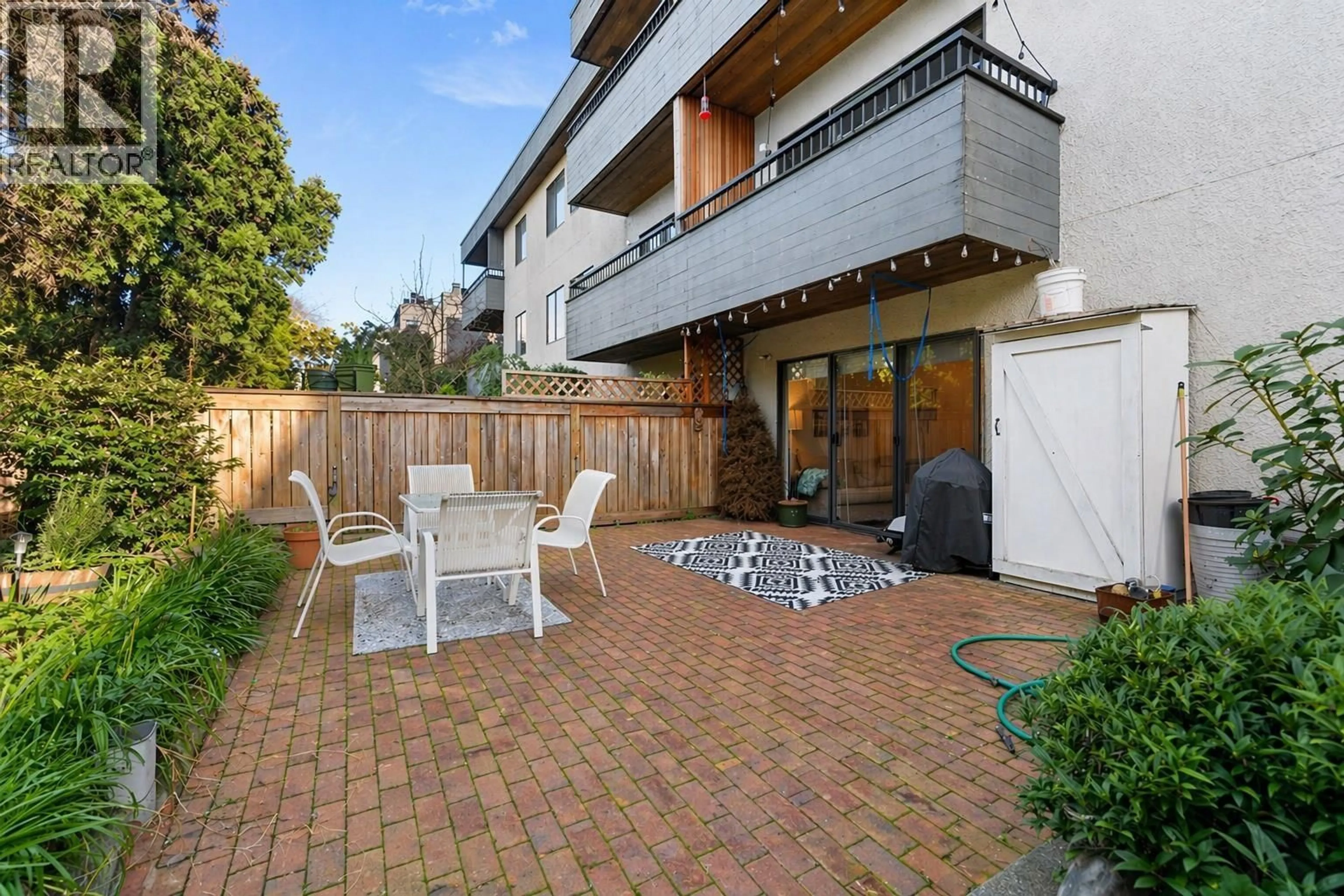 Patio, street for 104 - 2475 YORK AVENUE, Vancouver British Columbia V6K1C9