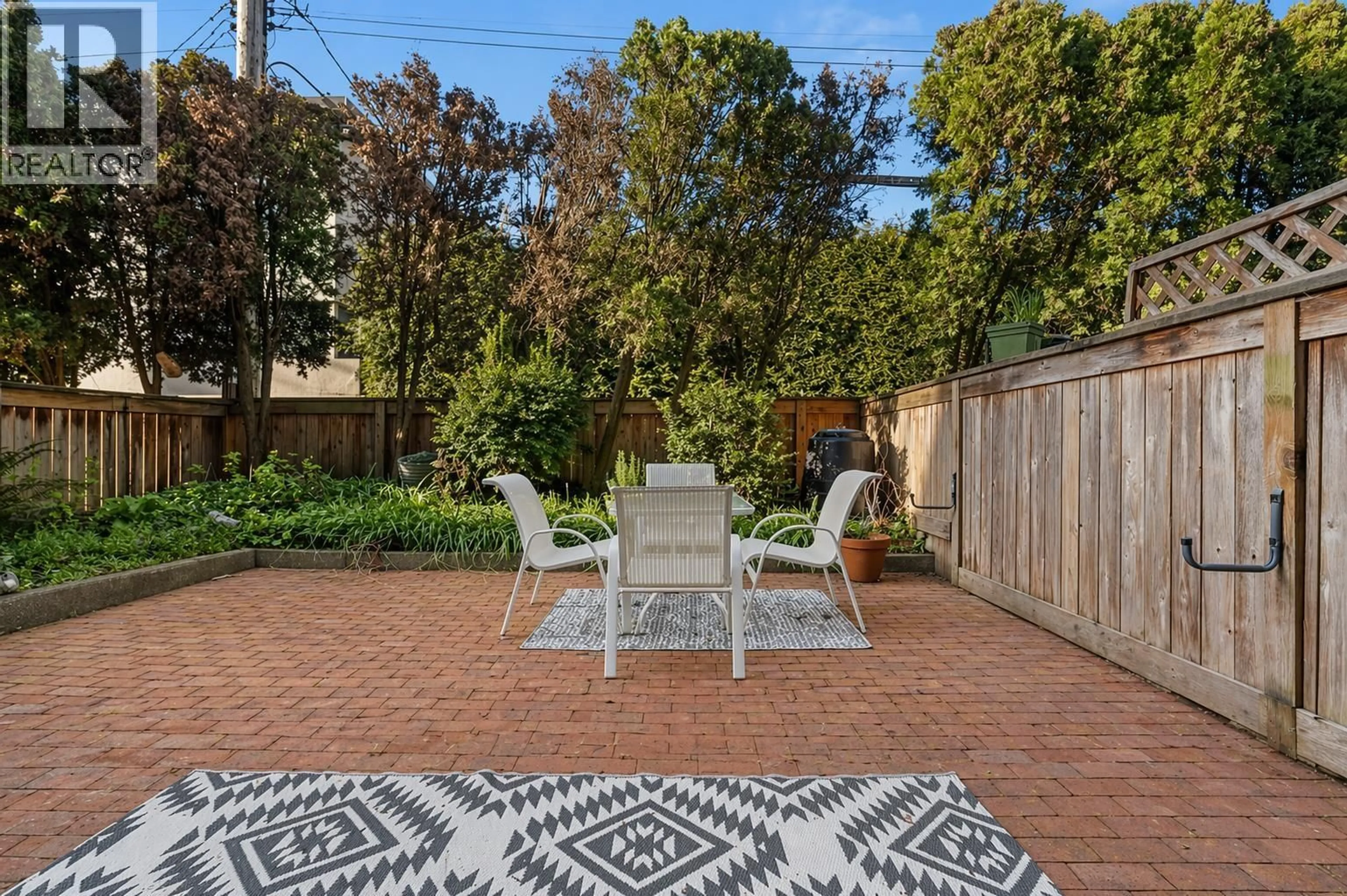 Patio, street for 104 - 2475 YORK AVENUE, Vancouver British Columbia V6K1C9