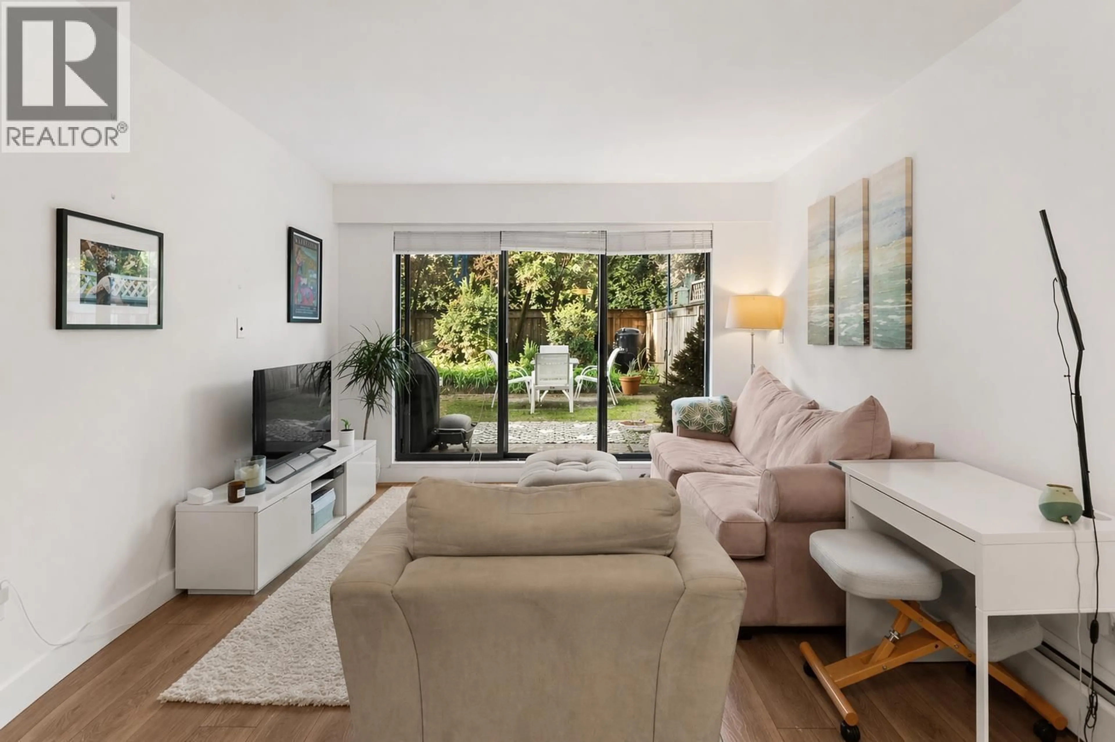 Living room with furniture, unknown for 104 - 2475 YORK AVENUE, Vancouver British Columbia V6K1C9