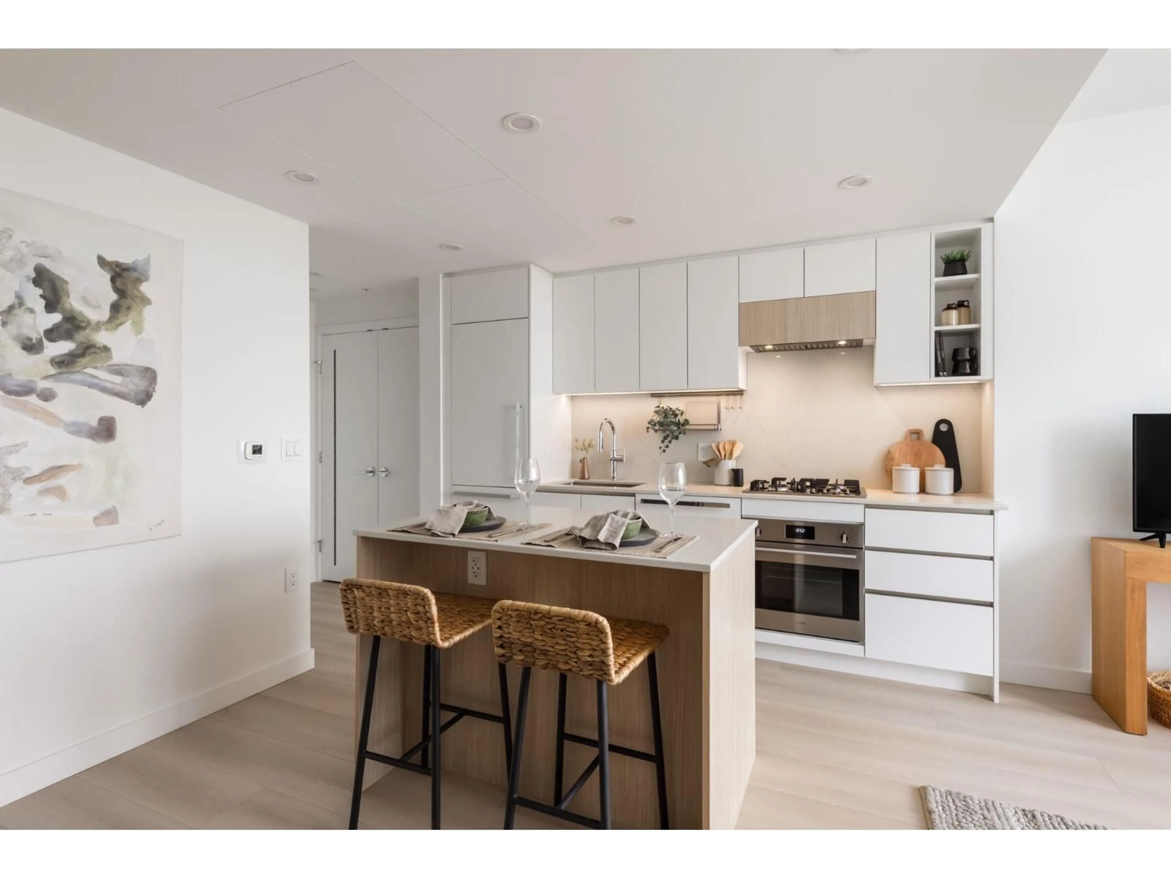 Open concept kitchen, unknown for 2305 - 13573 98A AVENUE, Surrey British Columbia V3T0X1